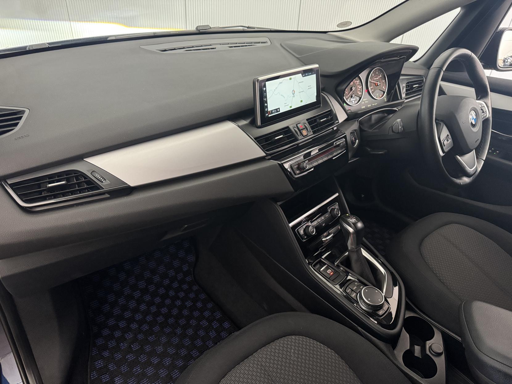 BMW 2 Series Active Tourer view 62