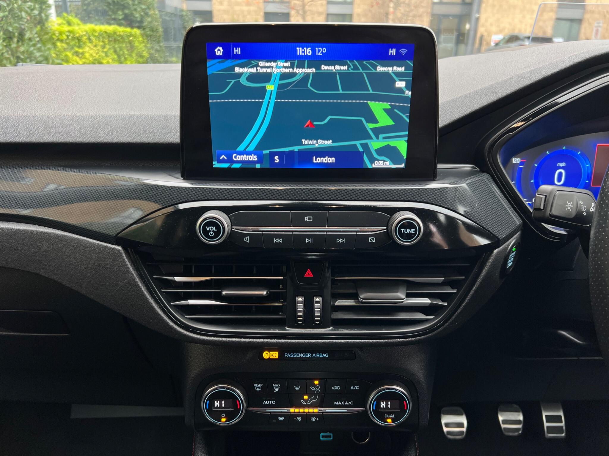 Ford Kuga view 37