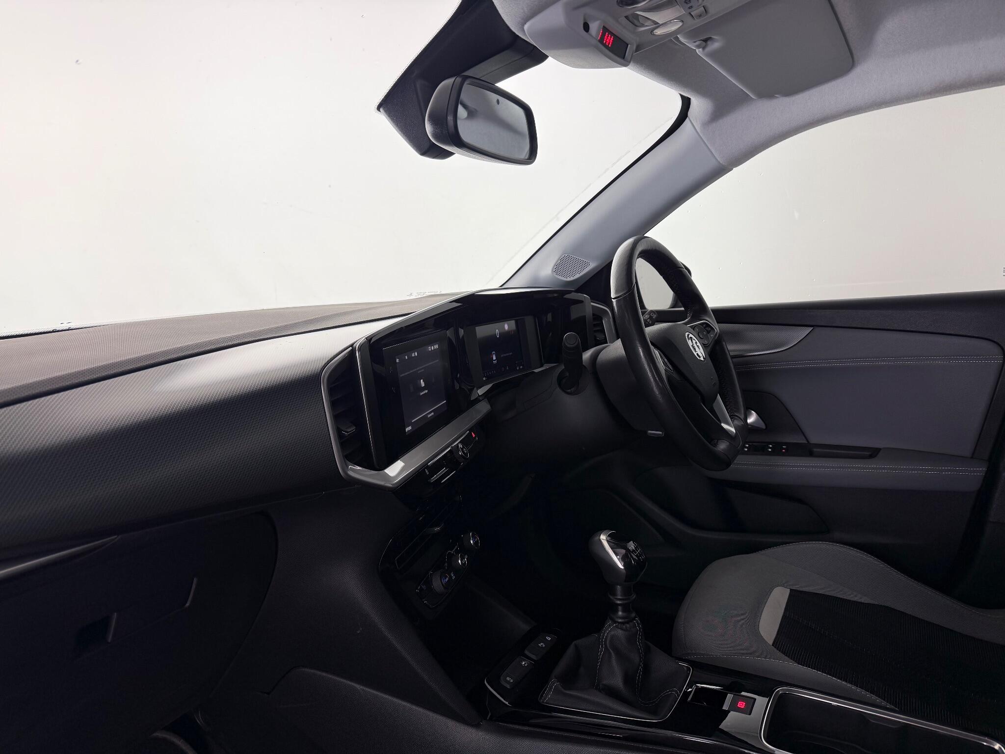 Vauxhall Mokka view 4