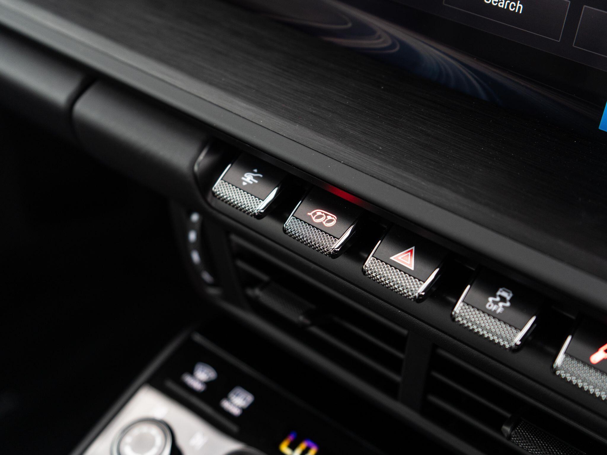 Porsche 911 view 49