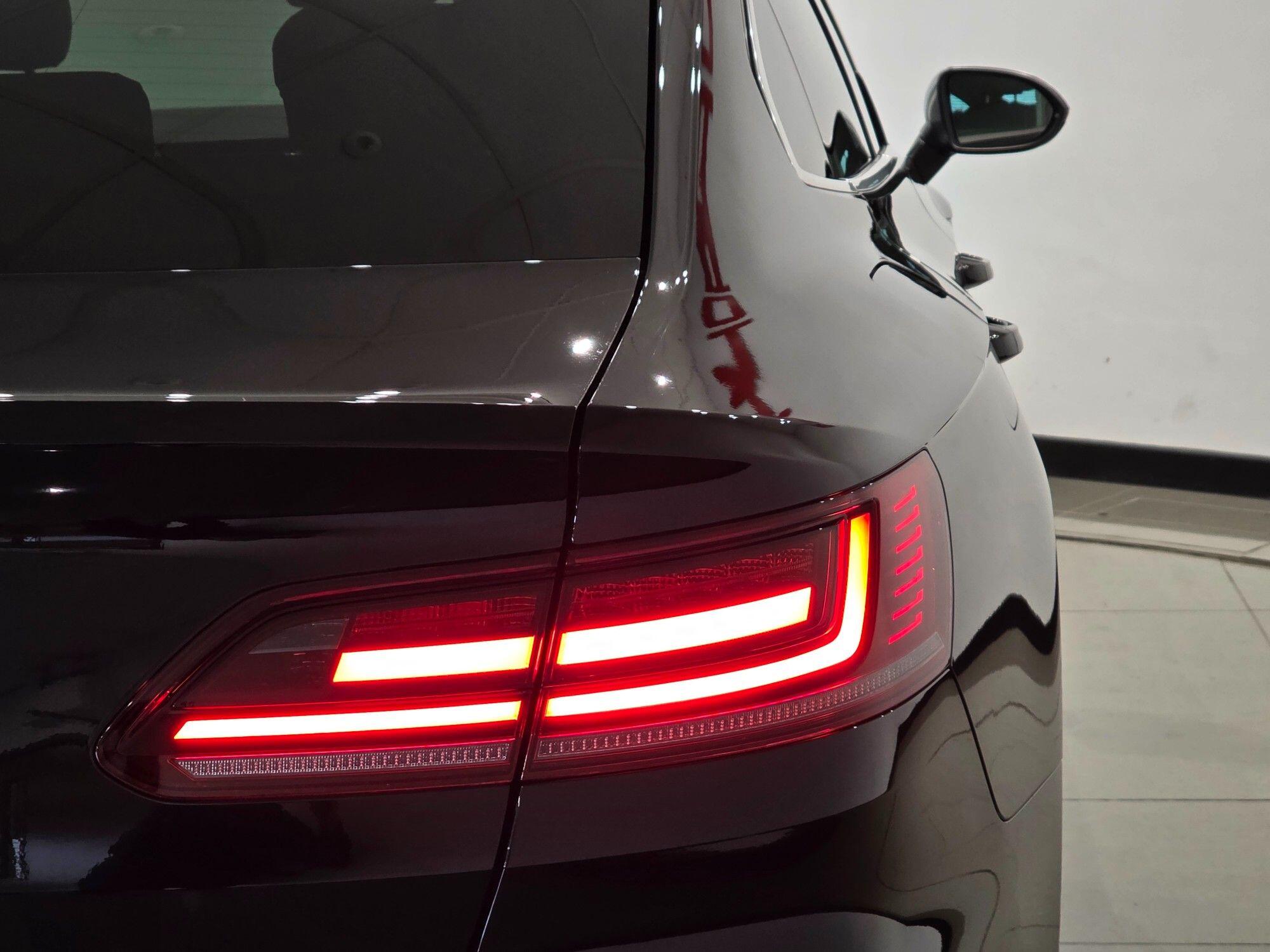Volkswagen Arteon view 27