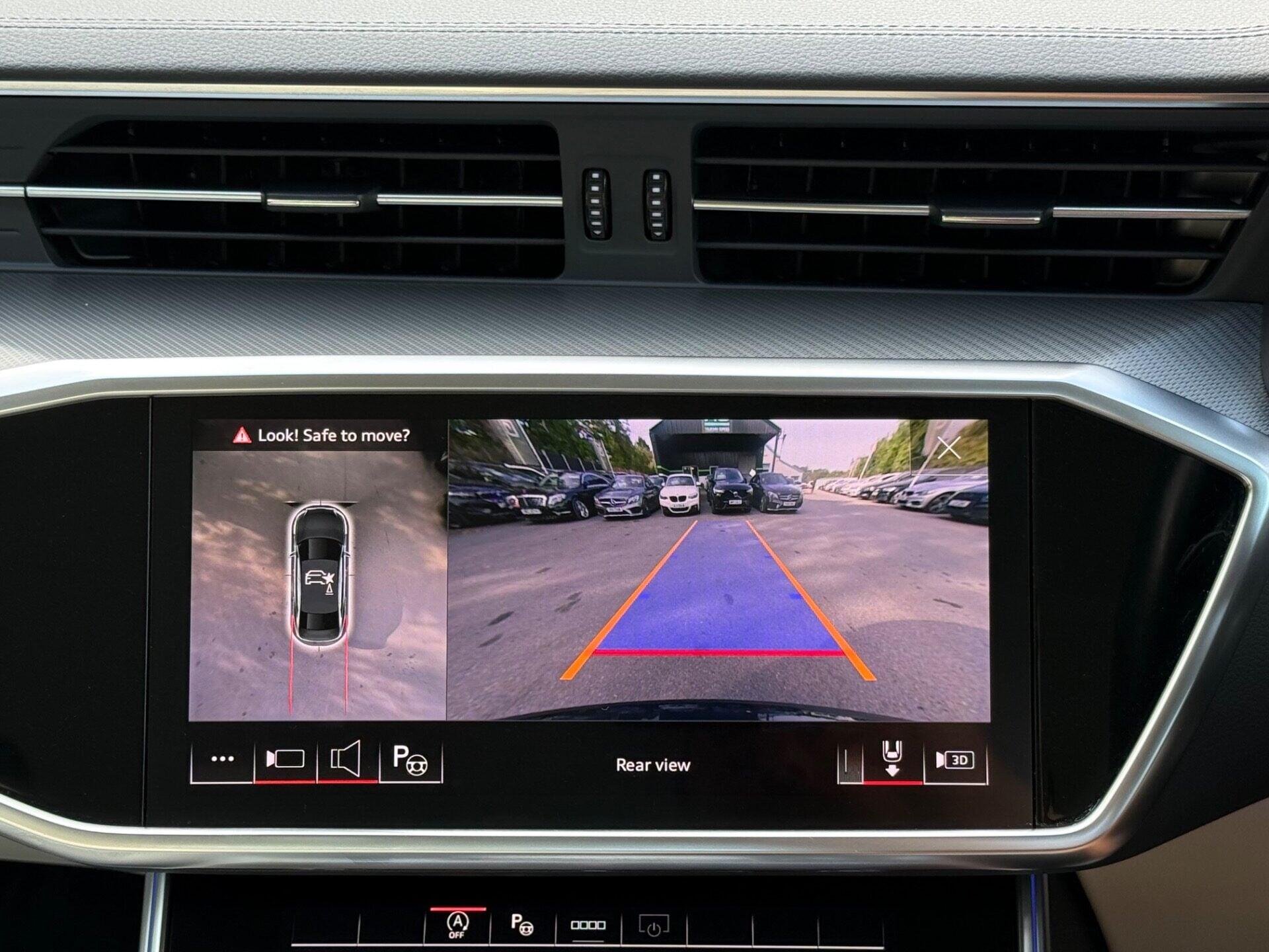 Audi A6 view 42