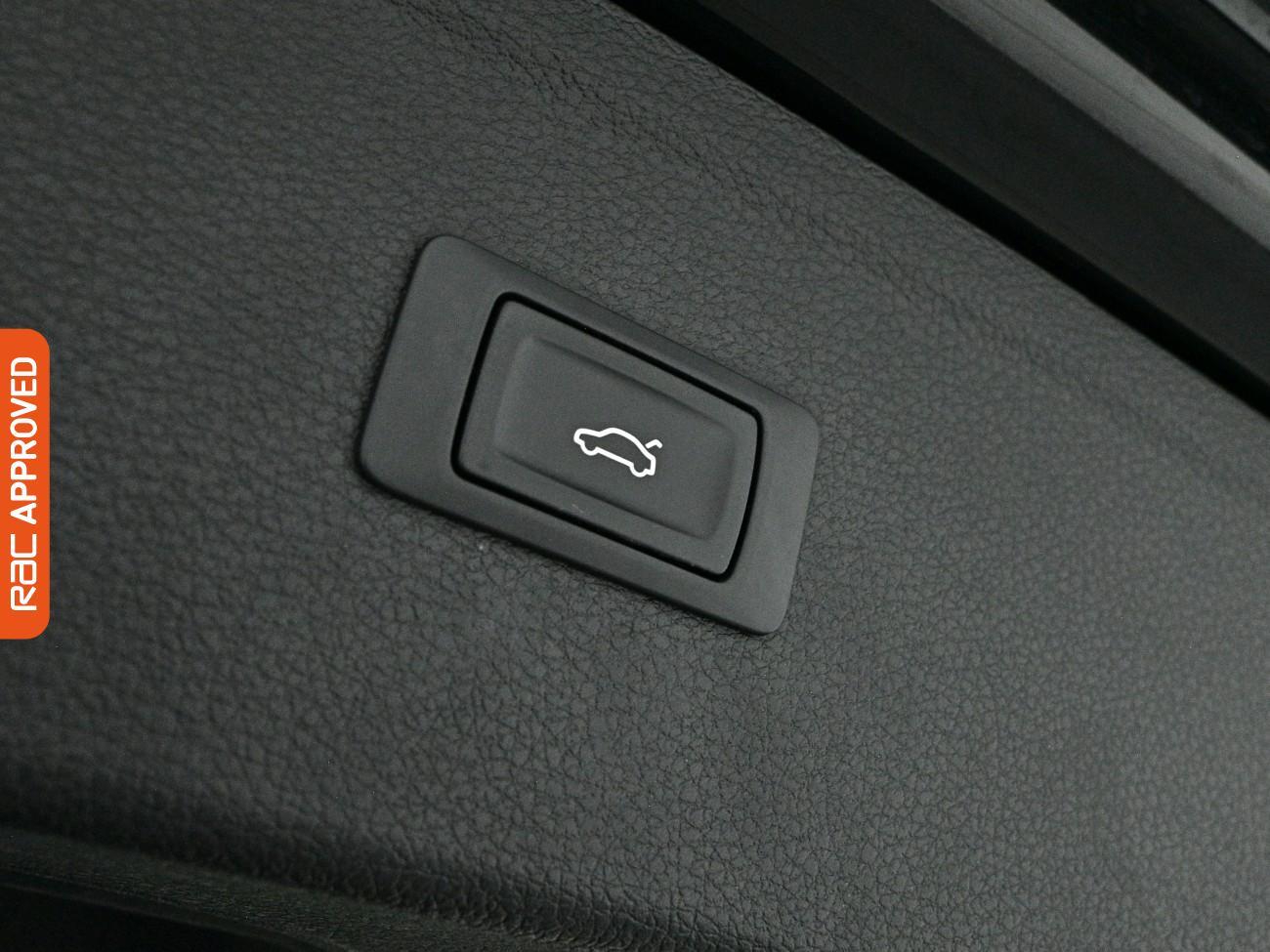 Audi Q5 view 31
