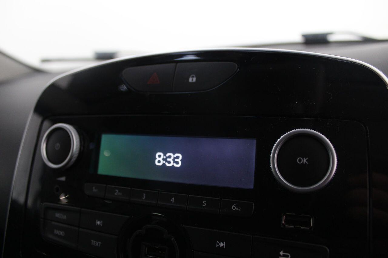 Renault Clio view 35