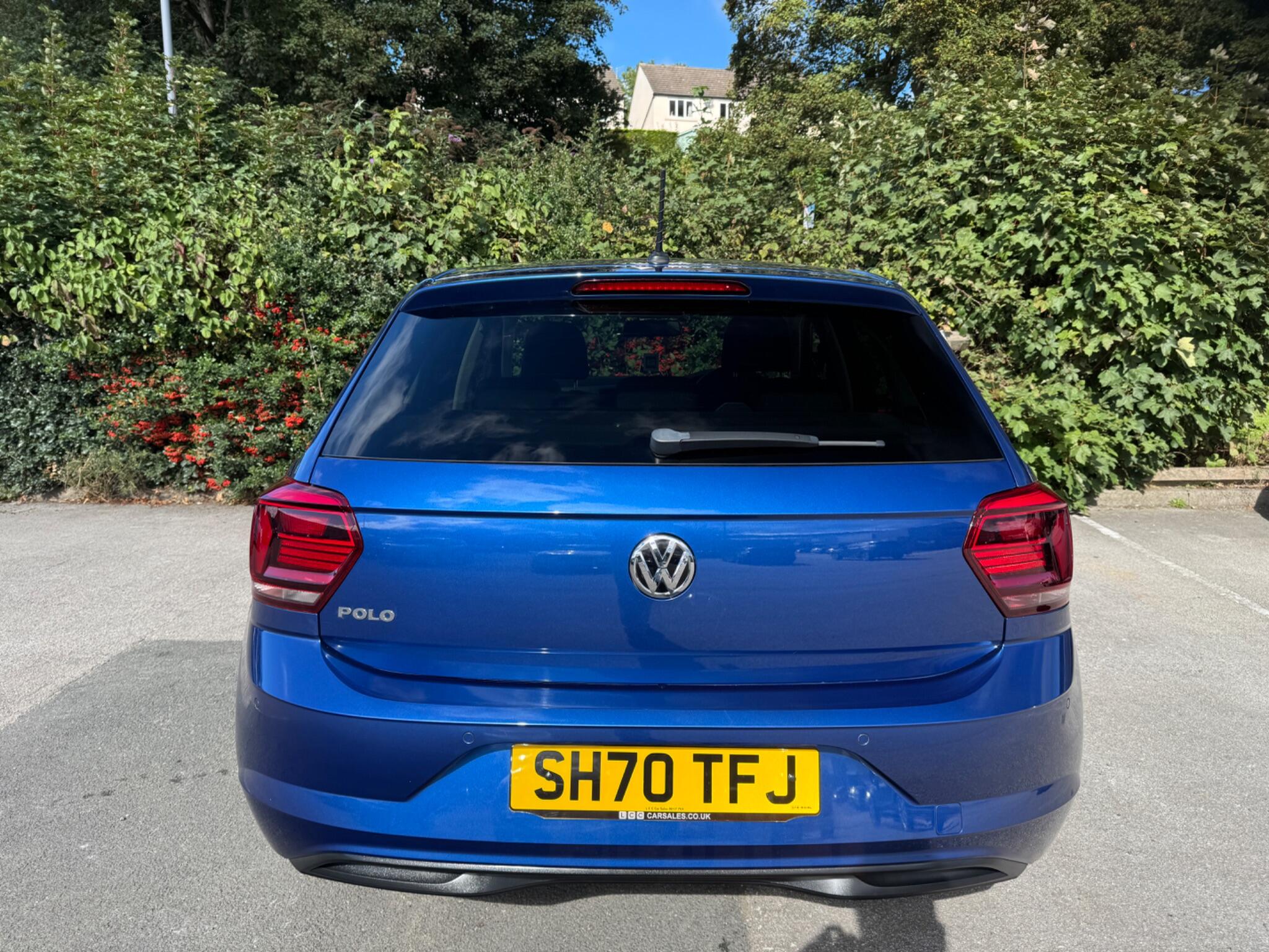 Volkswagen Polo view 6