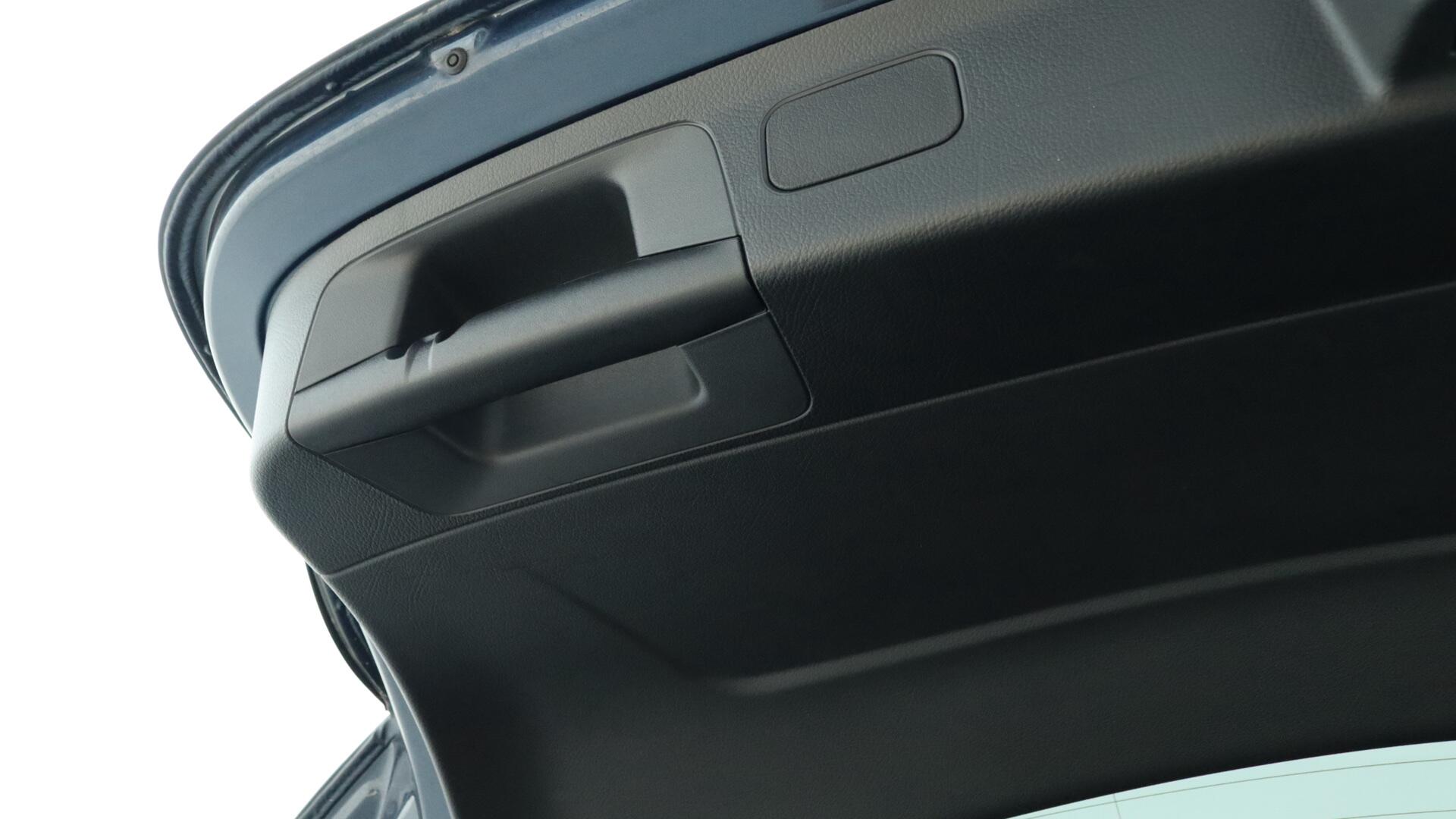 Mercedes-Benz A-Class view 28