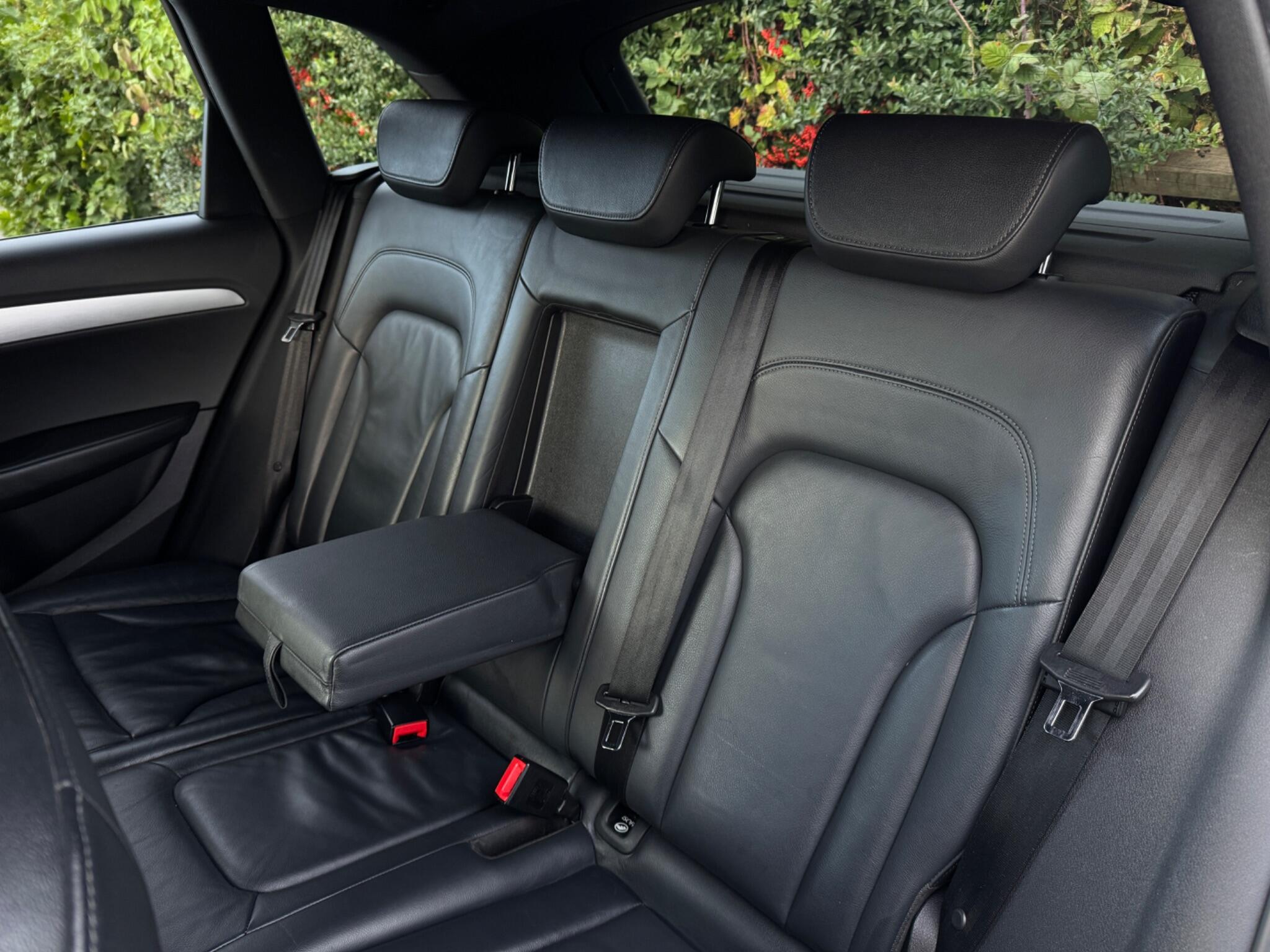 Audi Q5 view 19