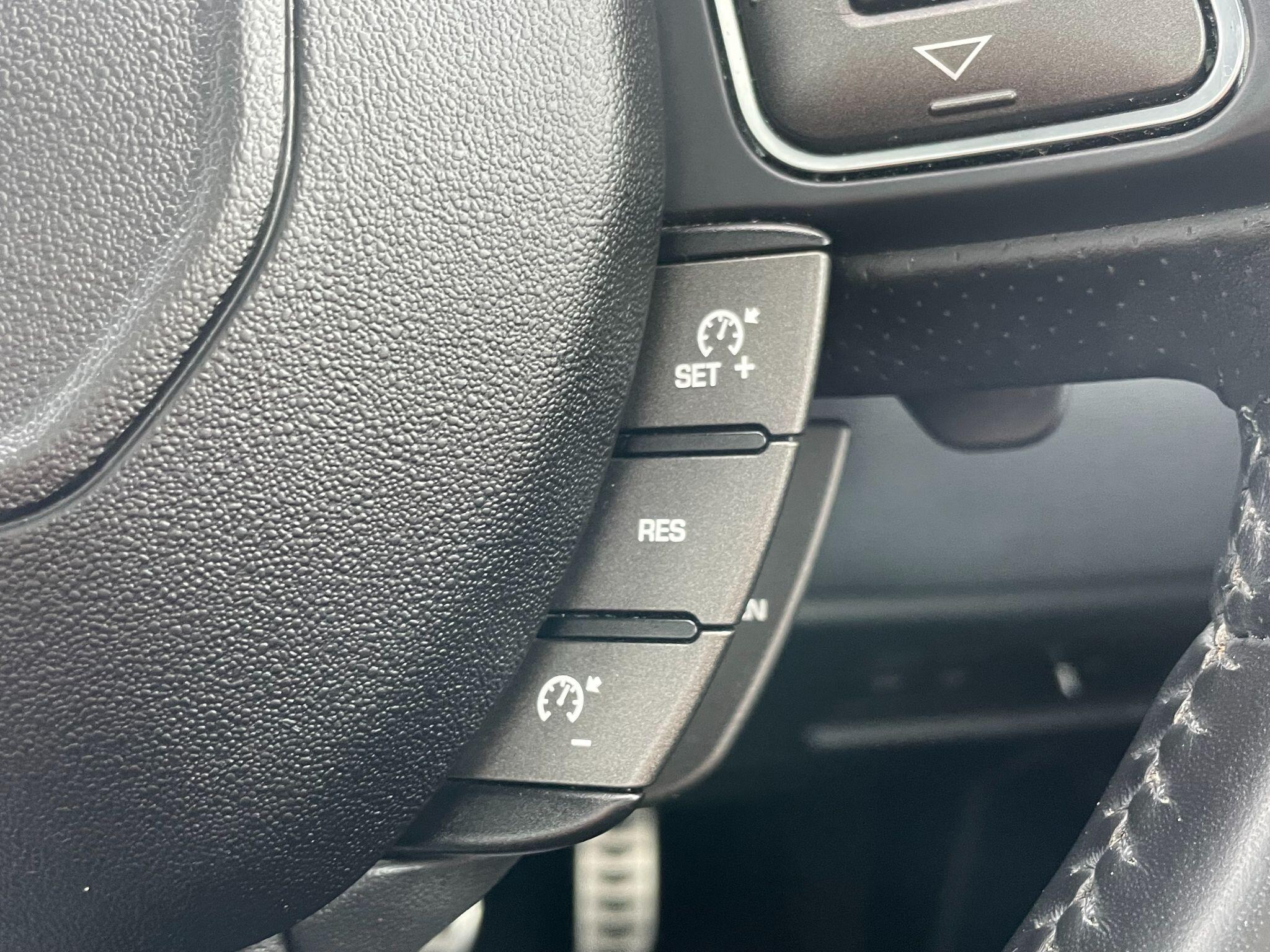 Land Rover Range Rover Evoque view 35
