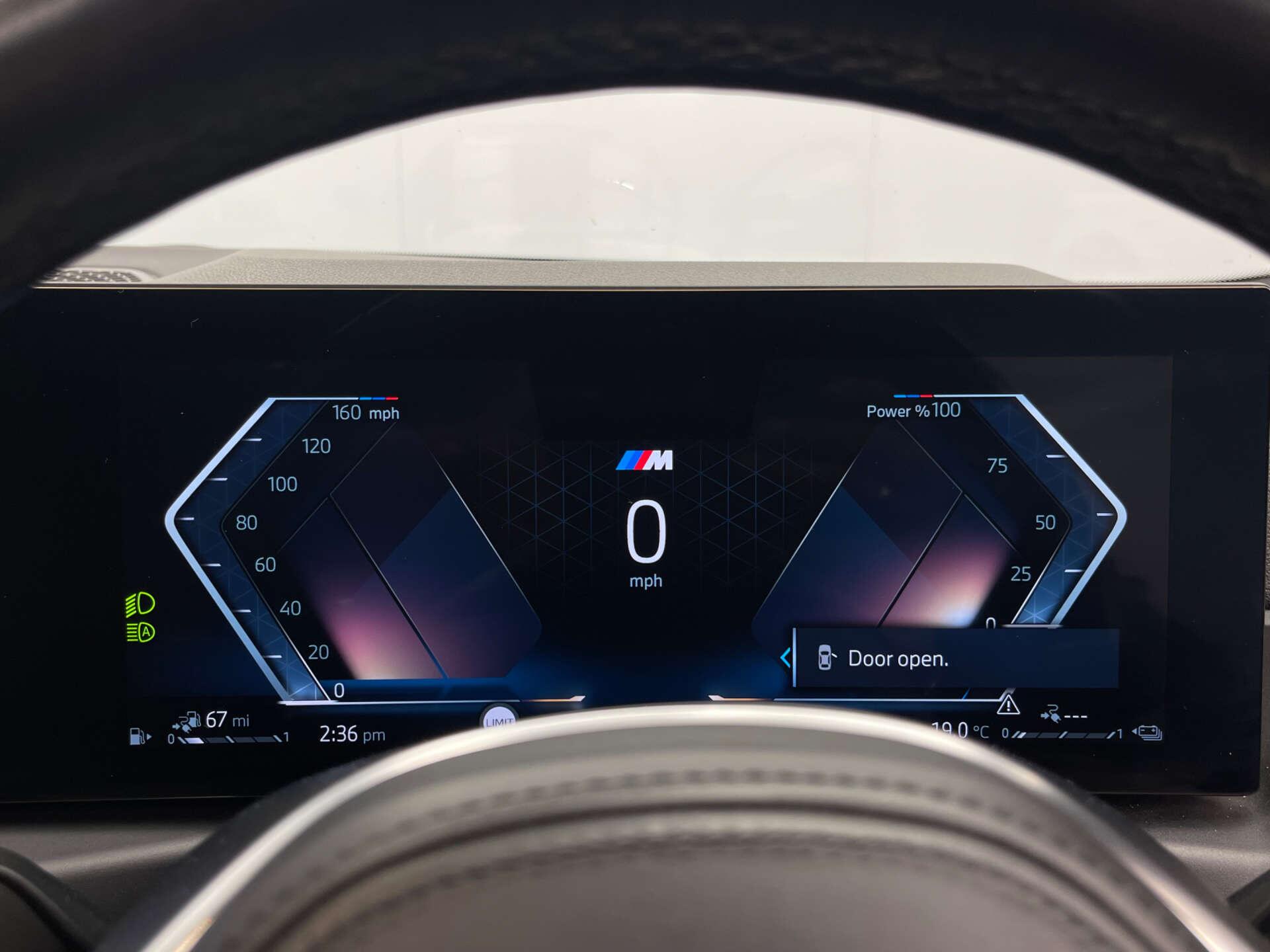 BMW 3 Series view 17