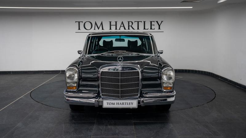 Mercedes-Benz 600 view 2