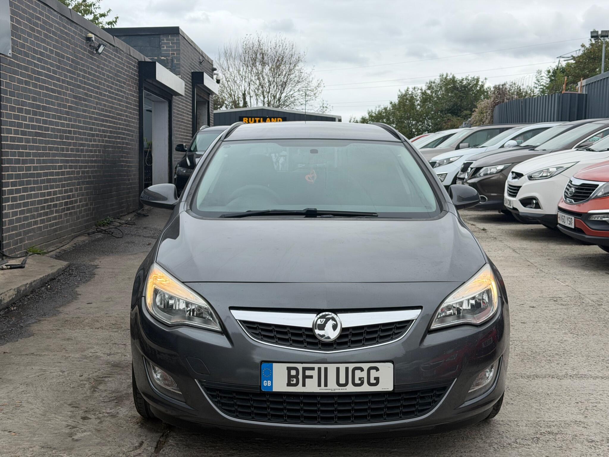 Vauxhall Astra view 6