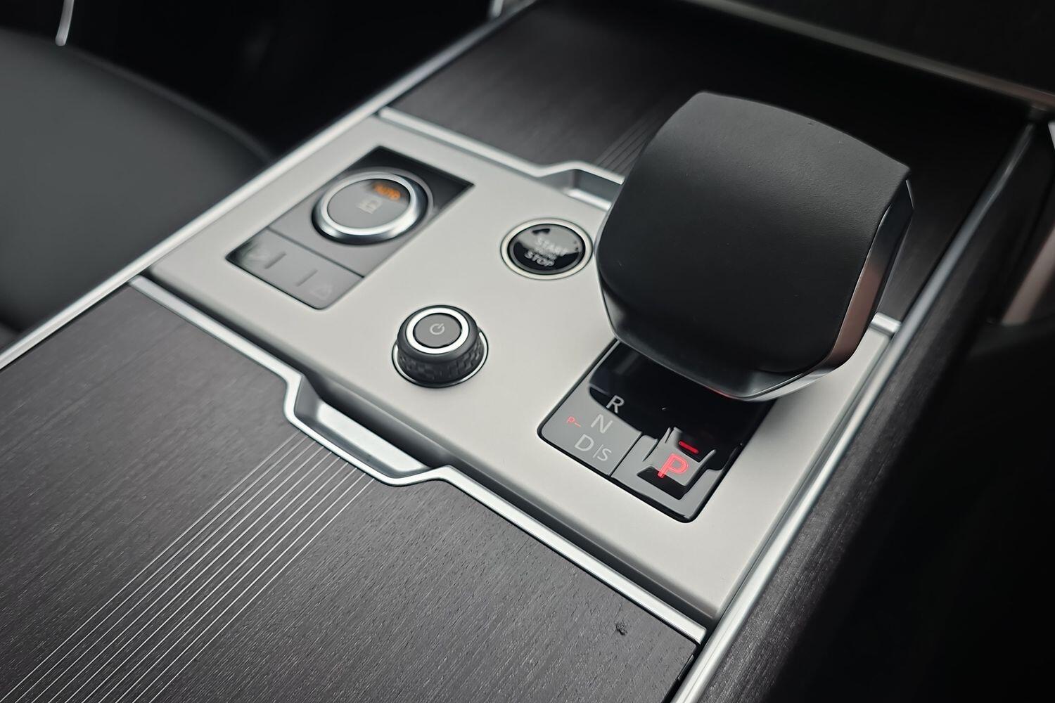 Land Rover Range Rover view 20