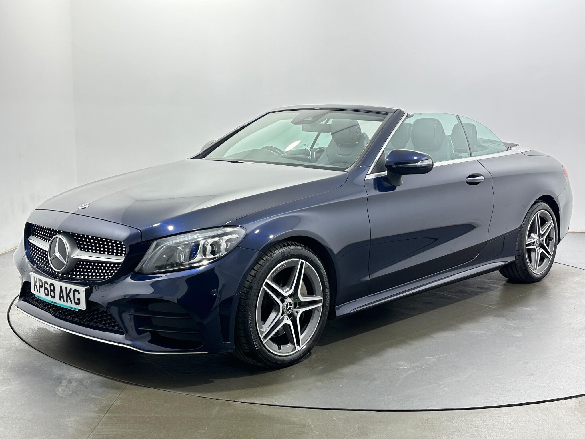Mercedes-Benz C Class view 4
