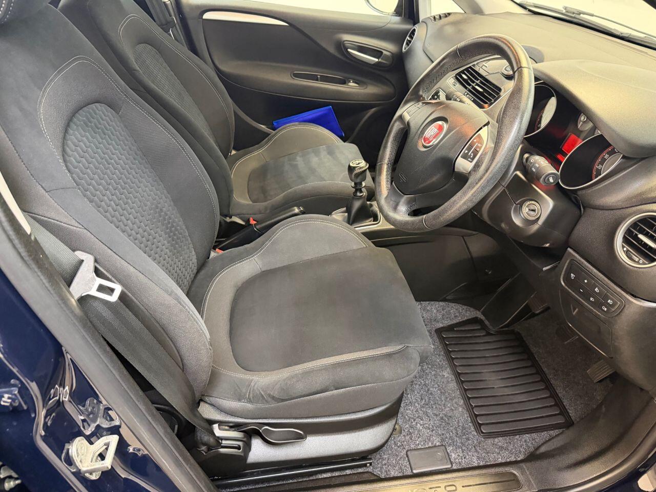 Fiat Punto view 15