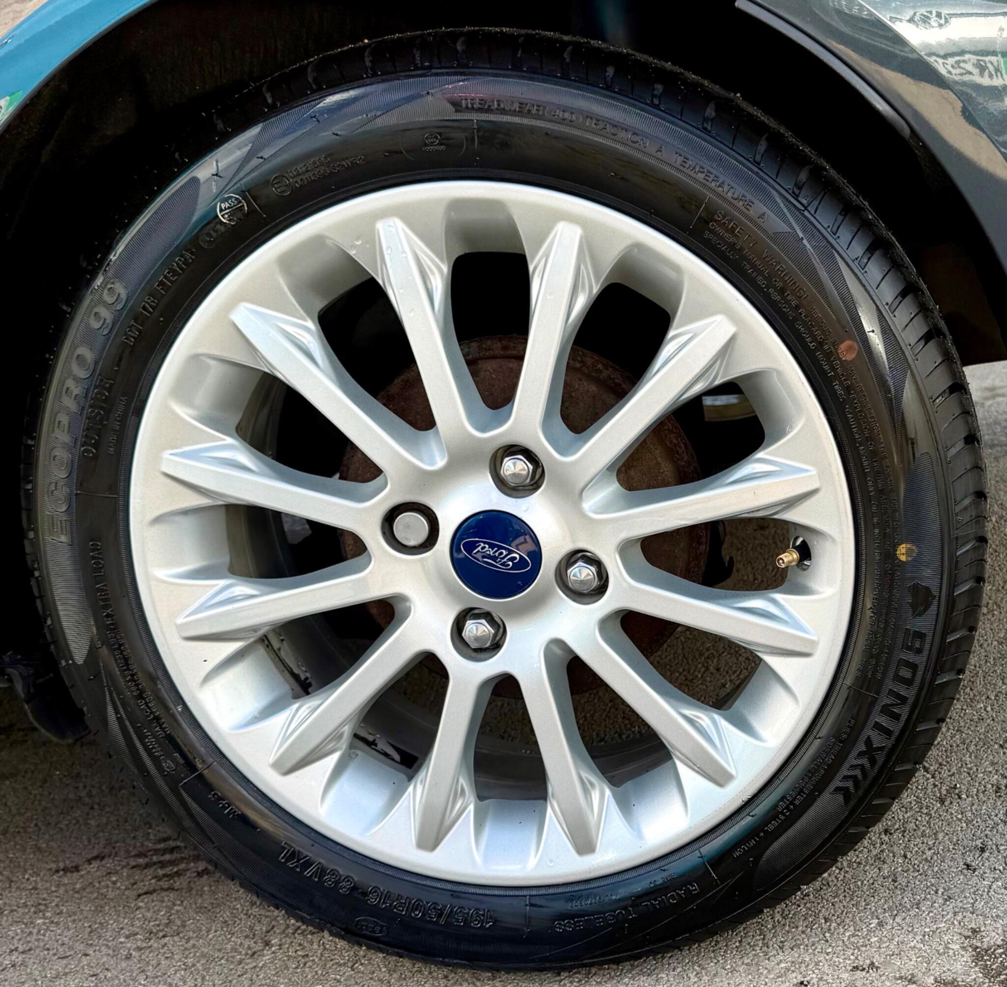 Ford Fiesta view 22