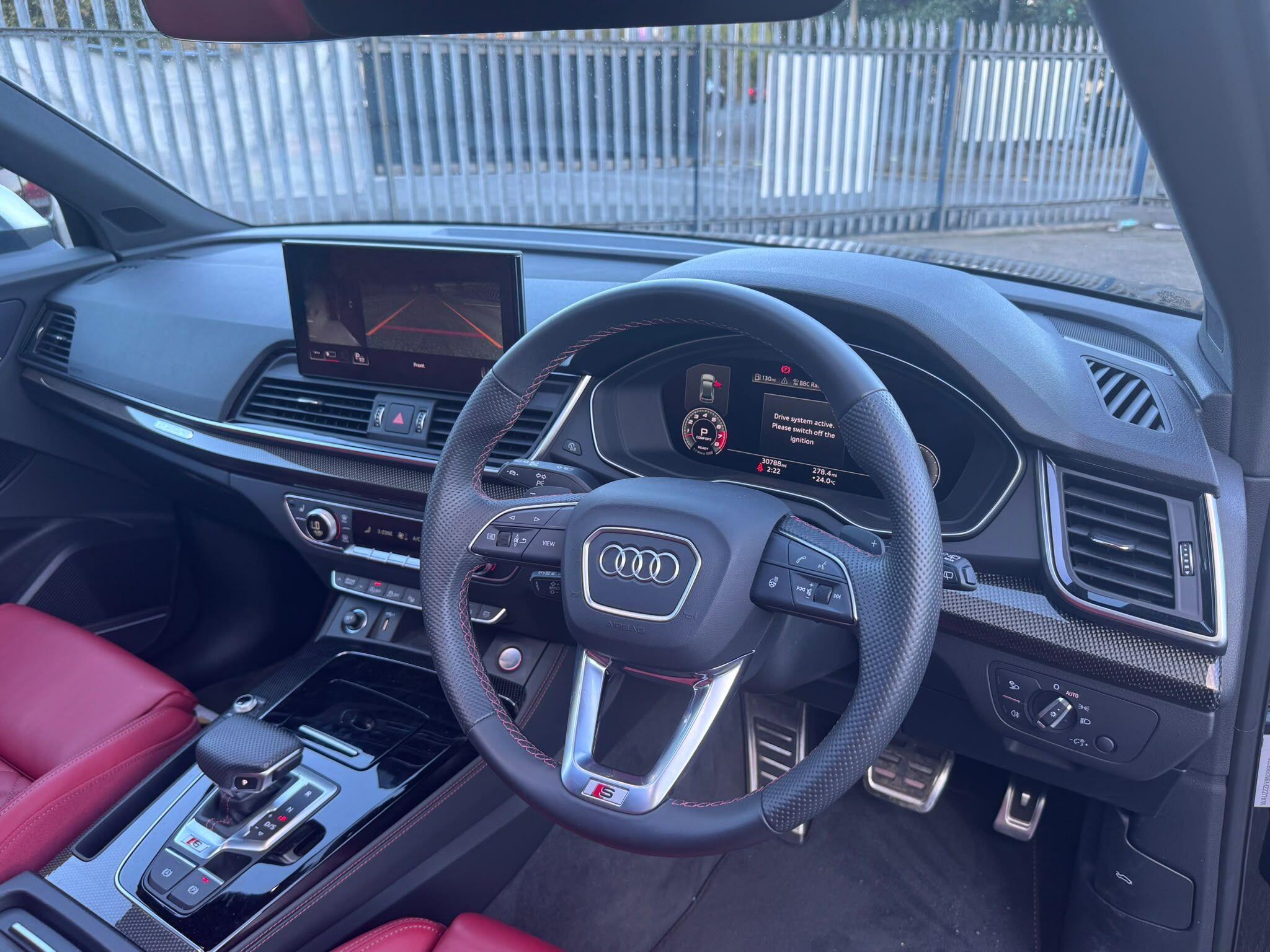 Audi SQ5 view 19