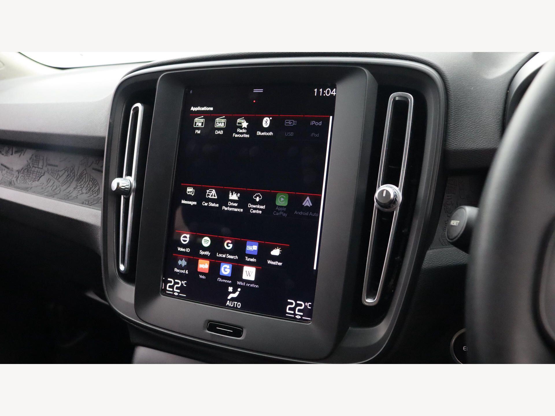 Volvo XC40 view 30