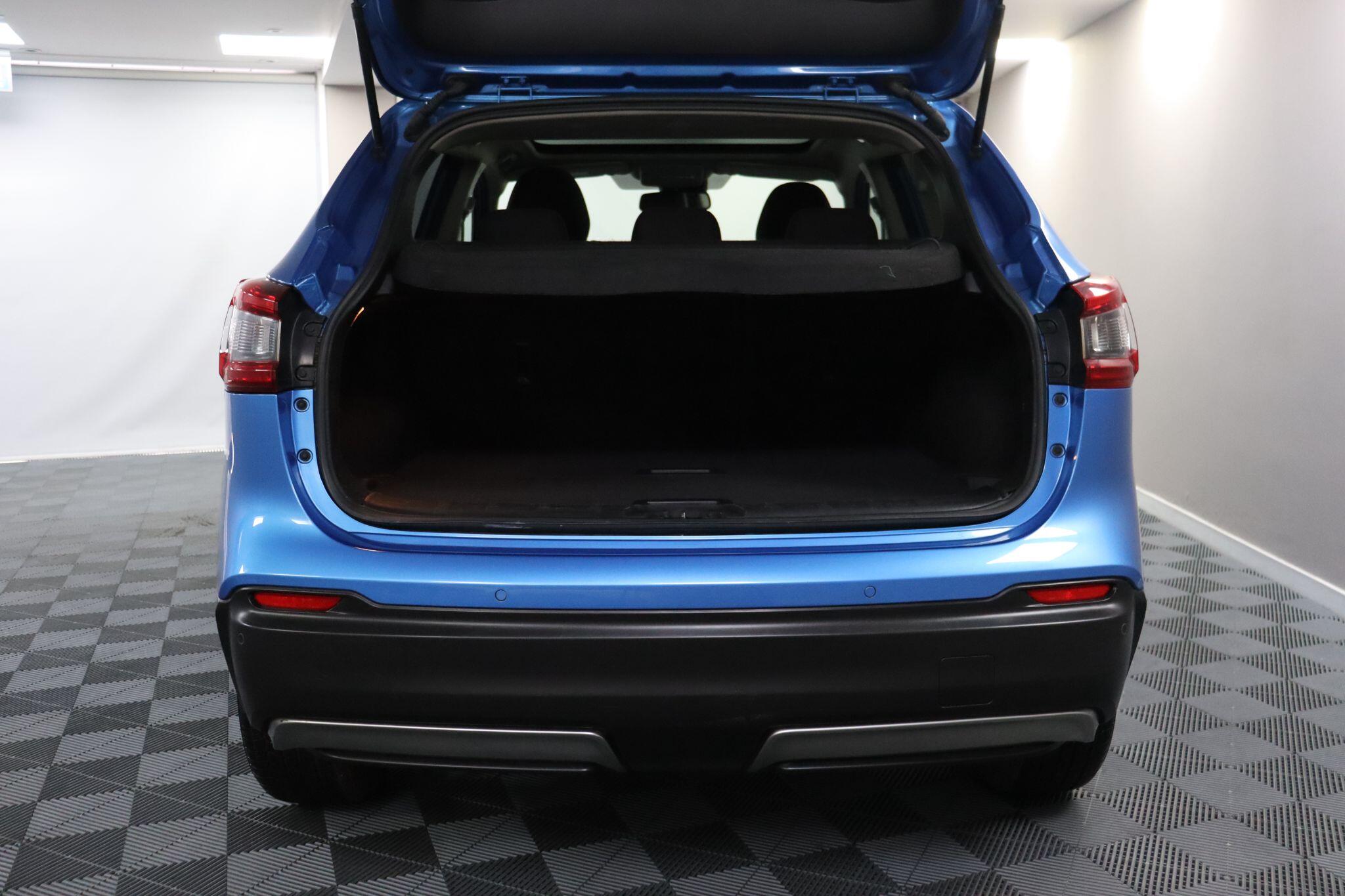 Nissan Qashqai view 24