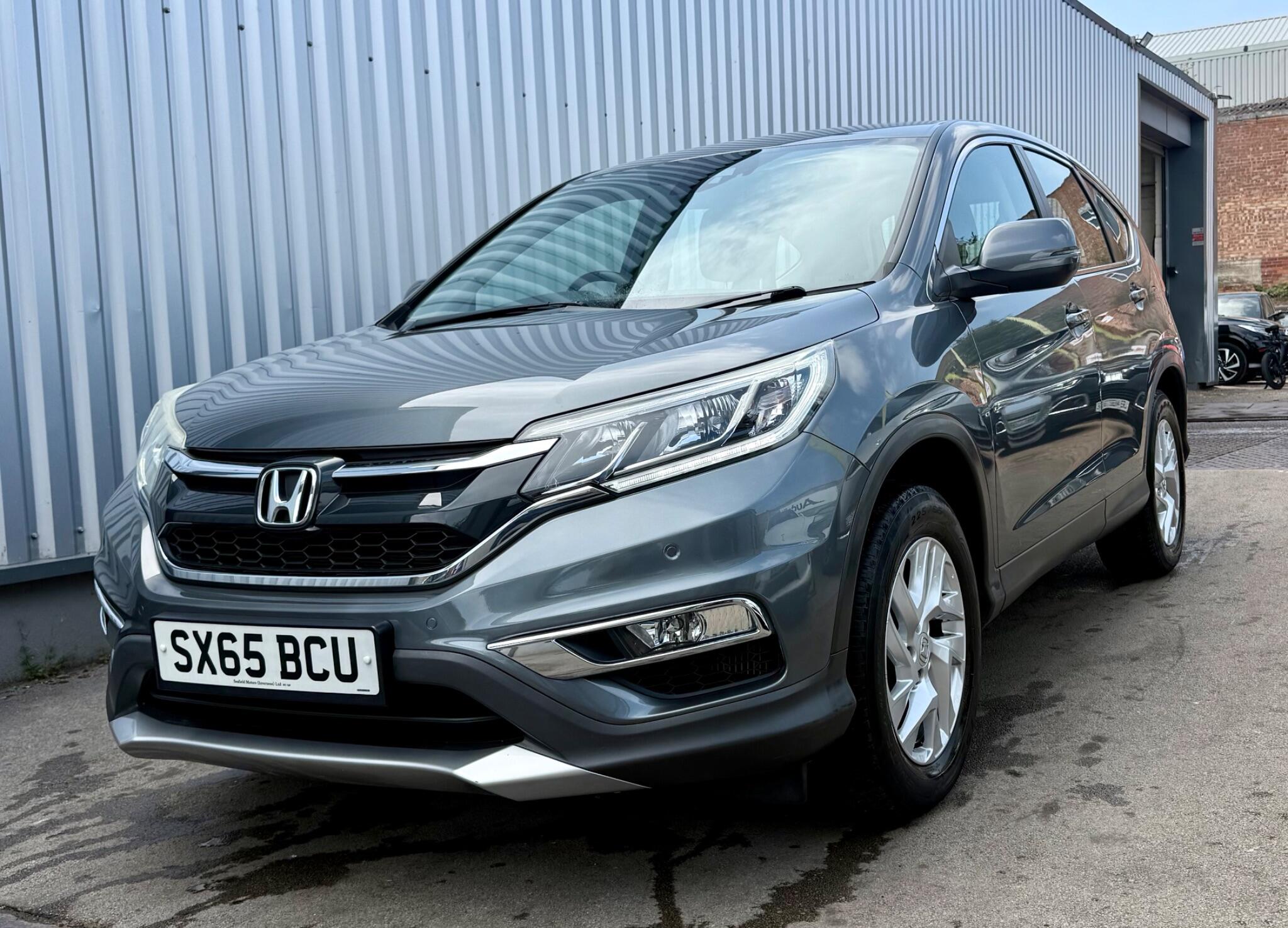 Honda CR-V view 5