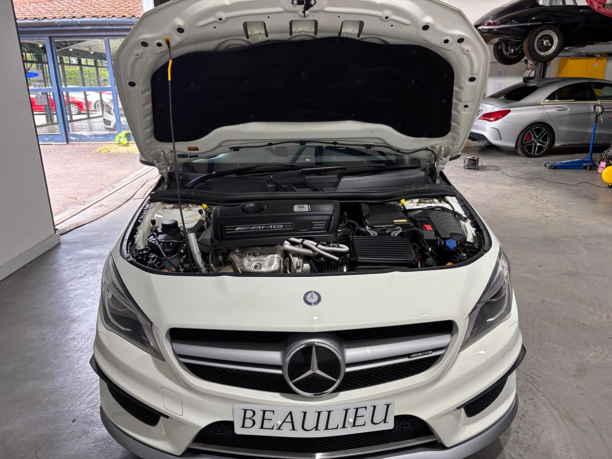 Mercedes-Benz Cla view 73