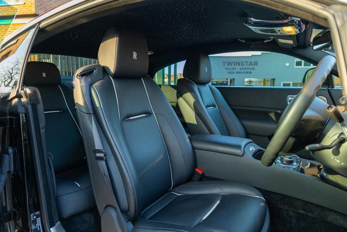 Rolls-Royce Wraith view 14