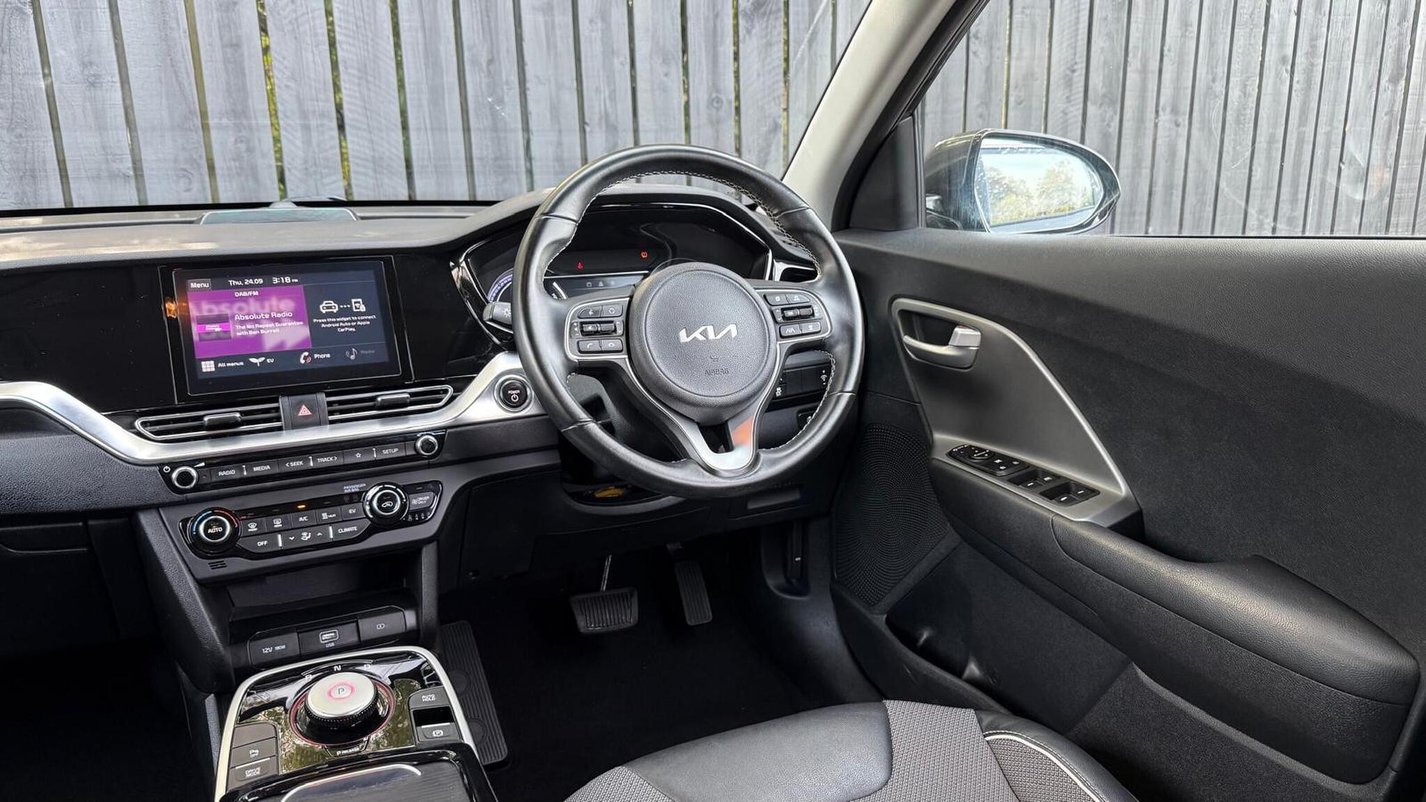 Kia Niro view 14