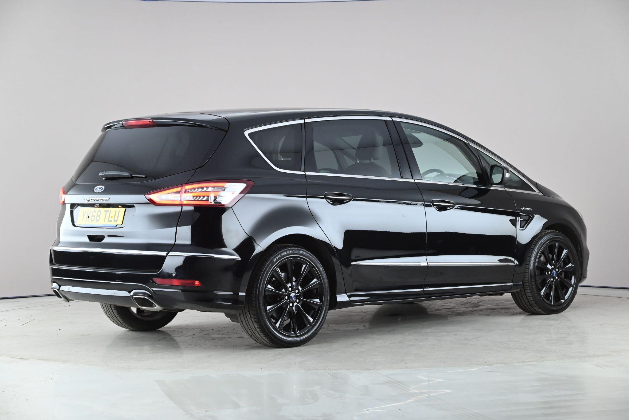 Ford S-Max view 7