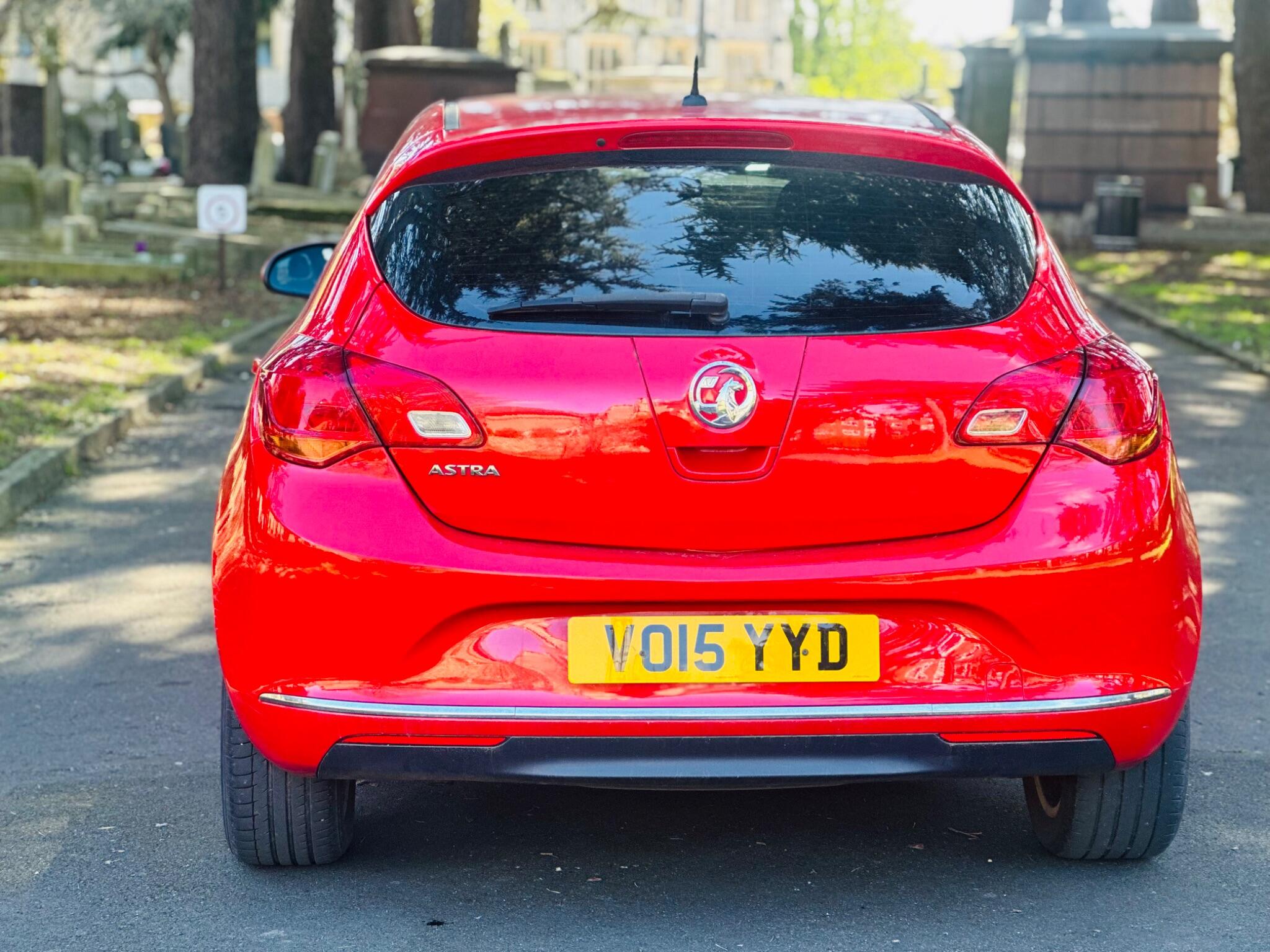 Vauxhall Astra view 12
