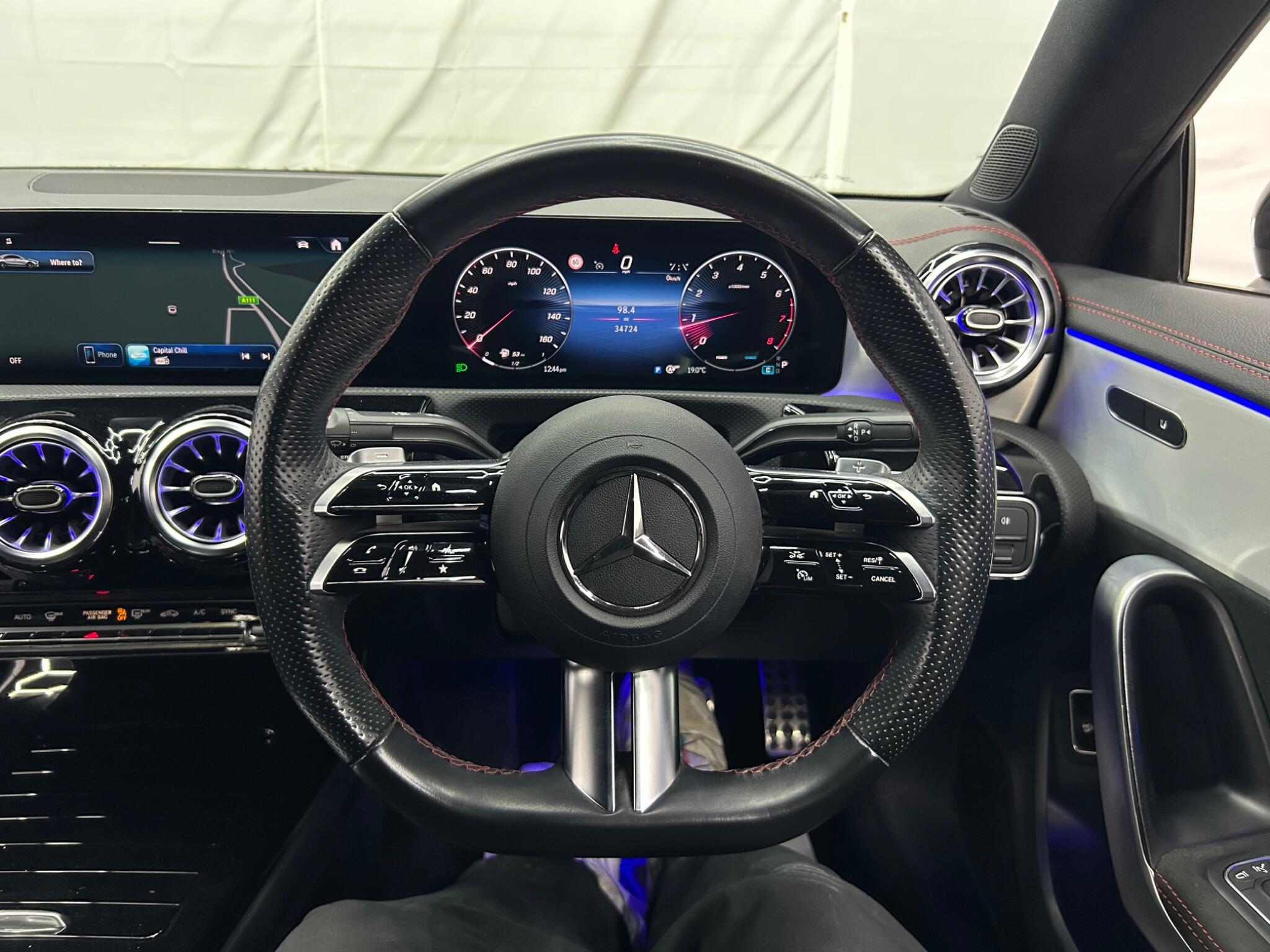 Mercedes-Benz Cla view 43