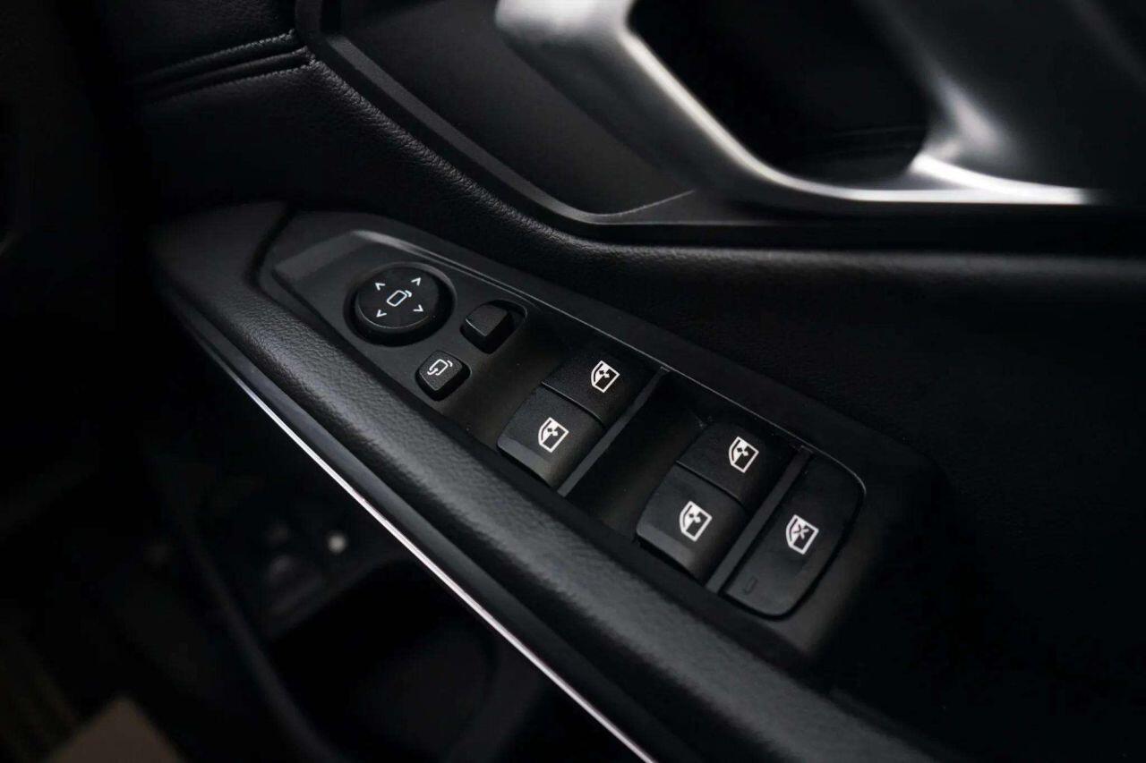 BMW 3 Series view 46