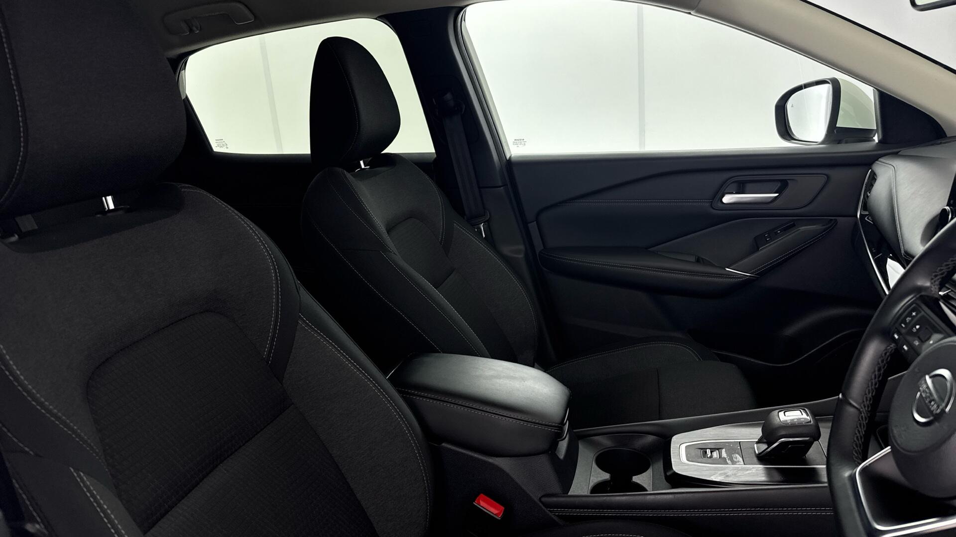 Nissan Qashqai view 16