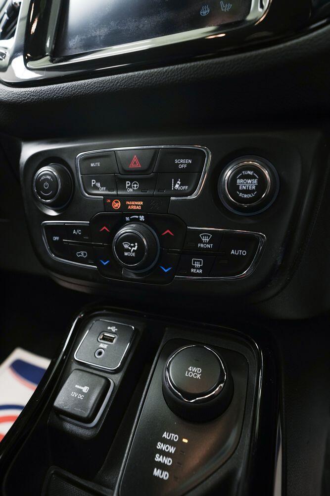 Jeep Compass view 19