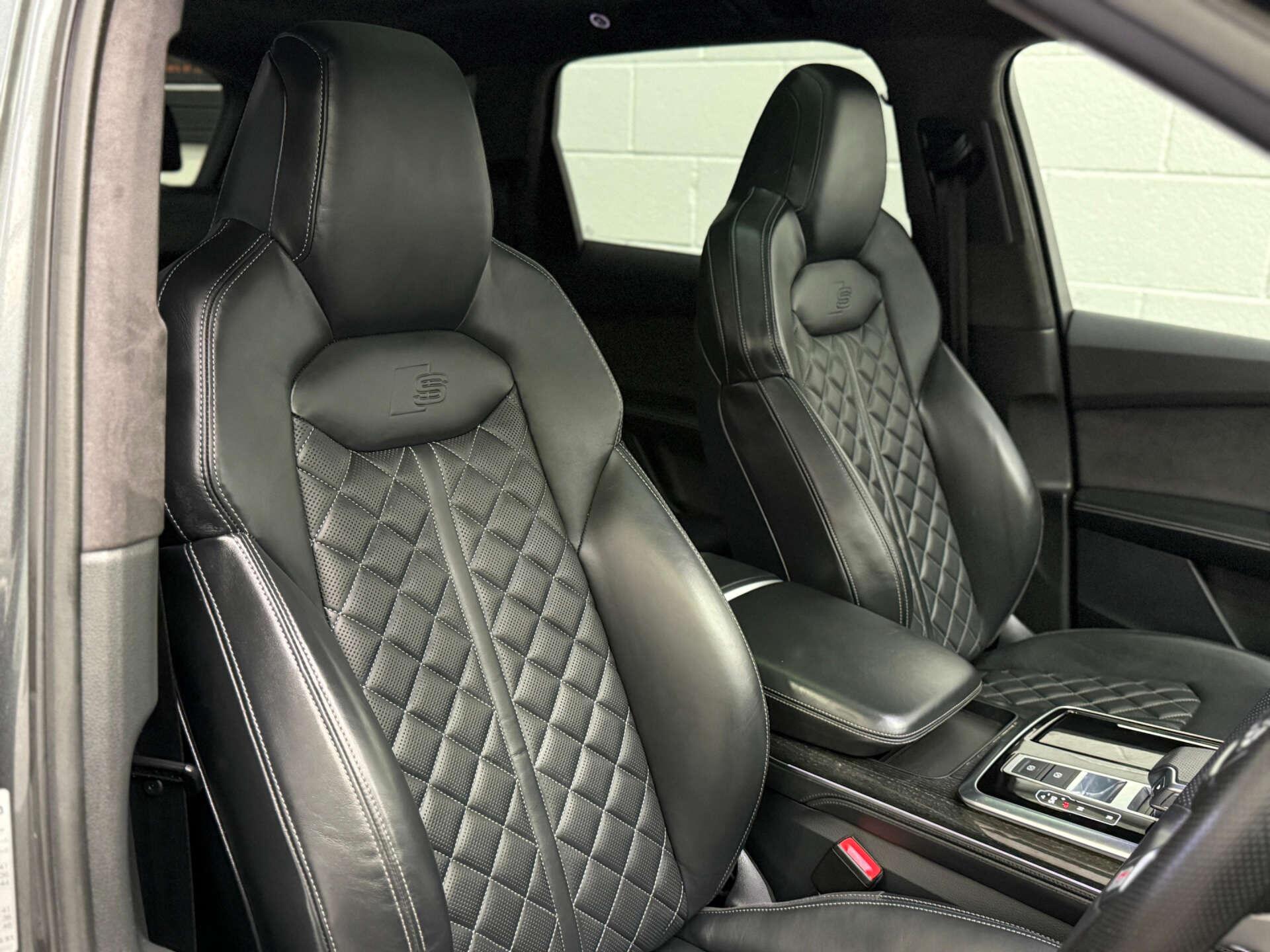 Audi SQ7 view 17