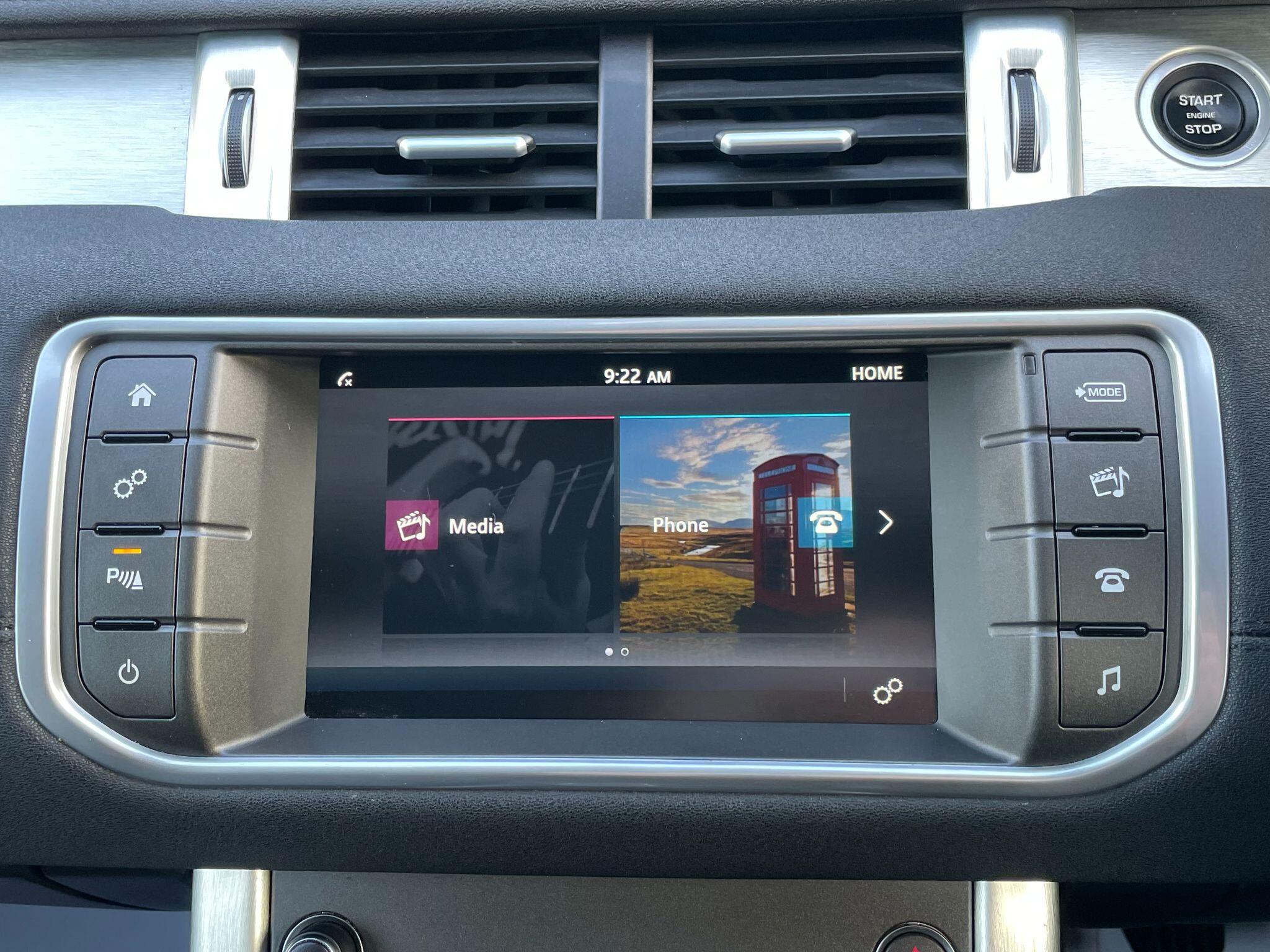 Land Rover Range Rover Evoque view 25