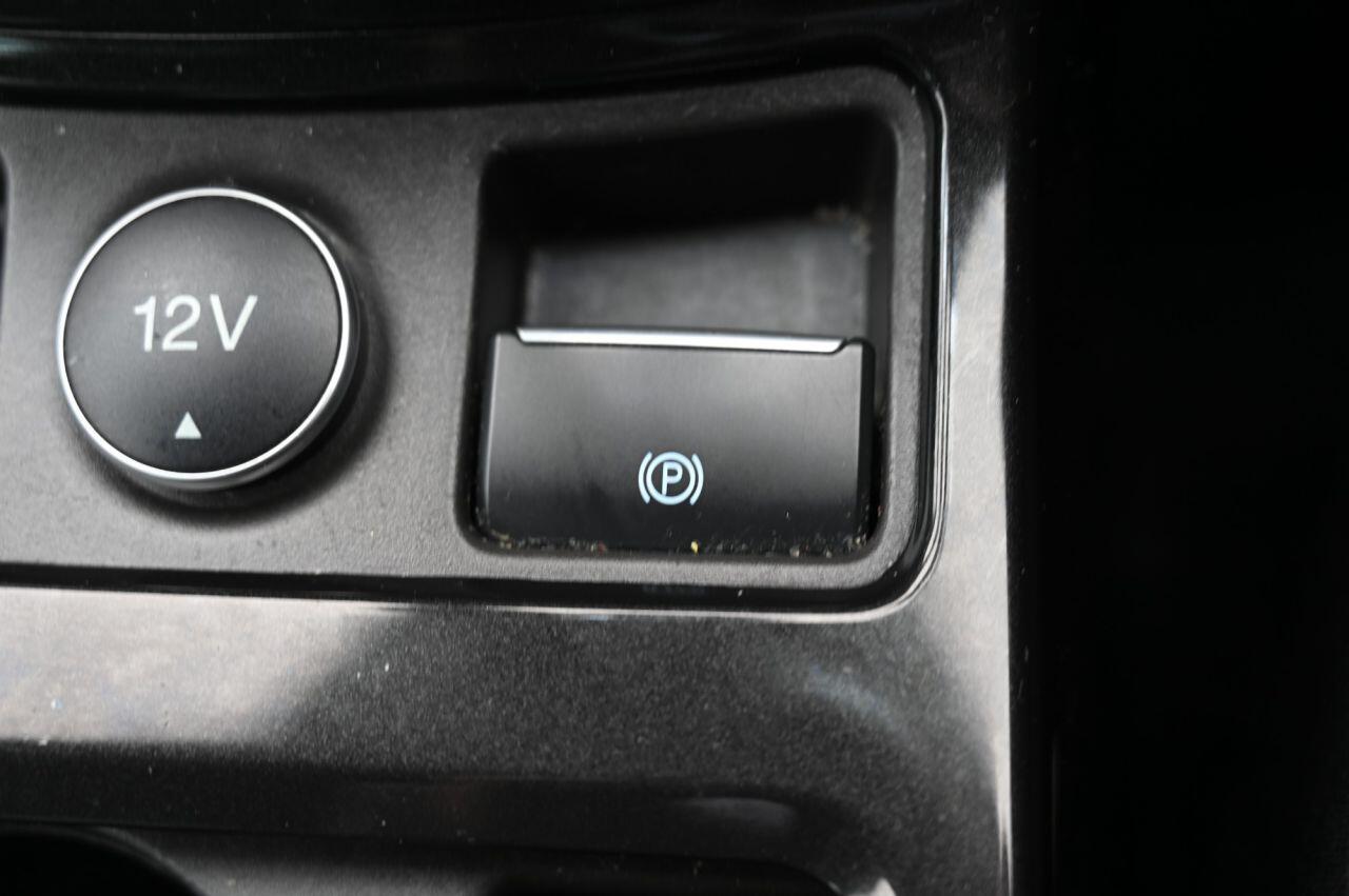 Ford Kuga view 30