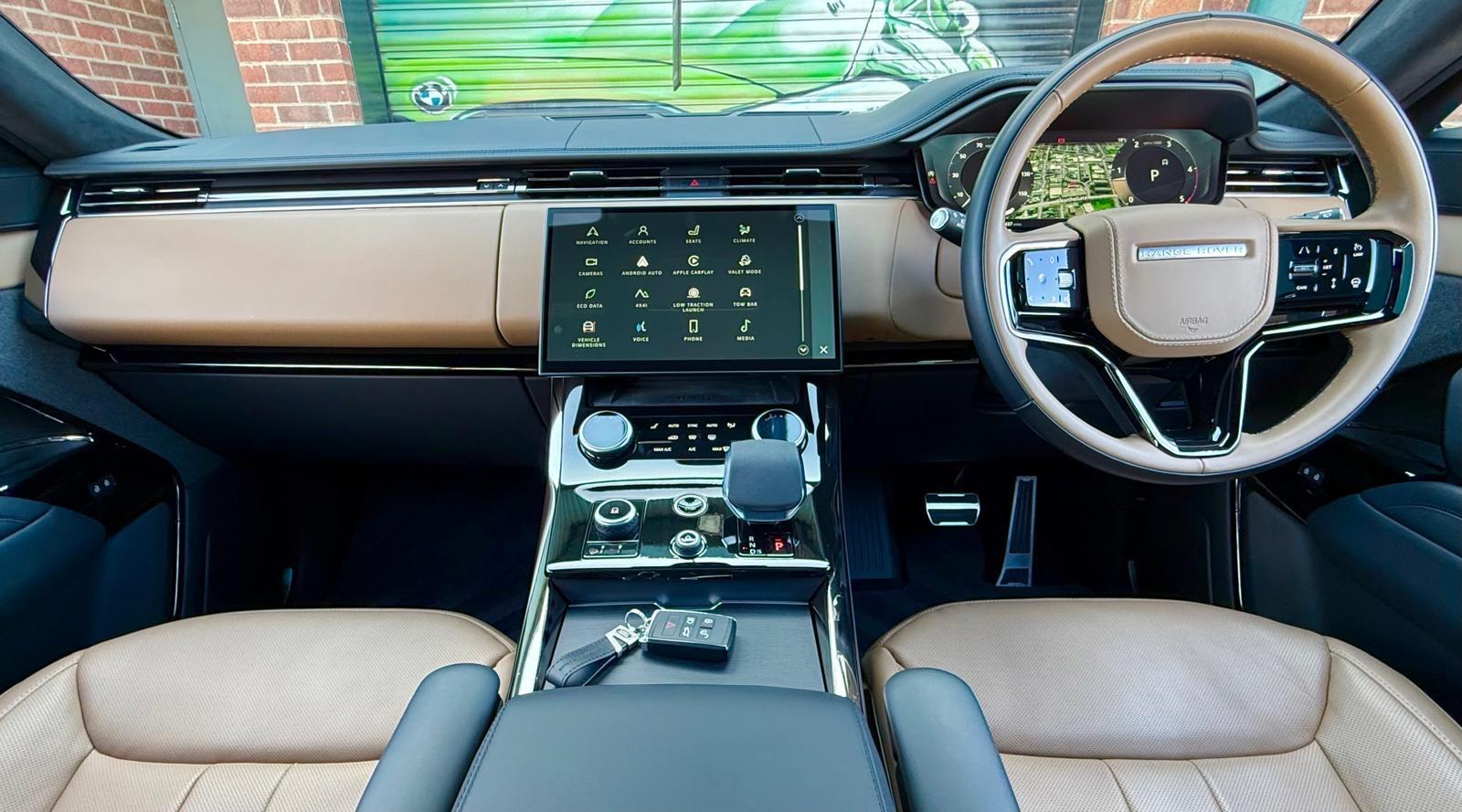 Land Rover Range Rover Sport view 90