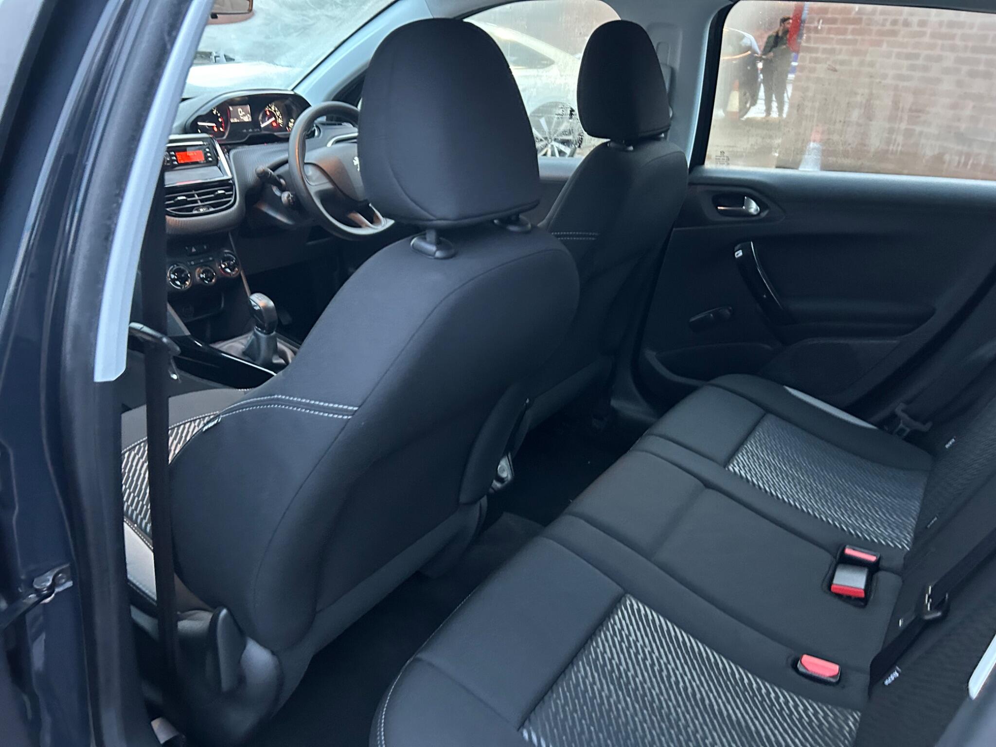 2017 Peugeot 2008 1.6 BlueHDi Access (a/c) Euro 6 5dr • 6,538 miles image 22
