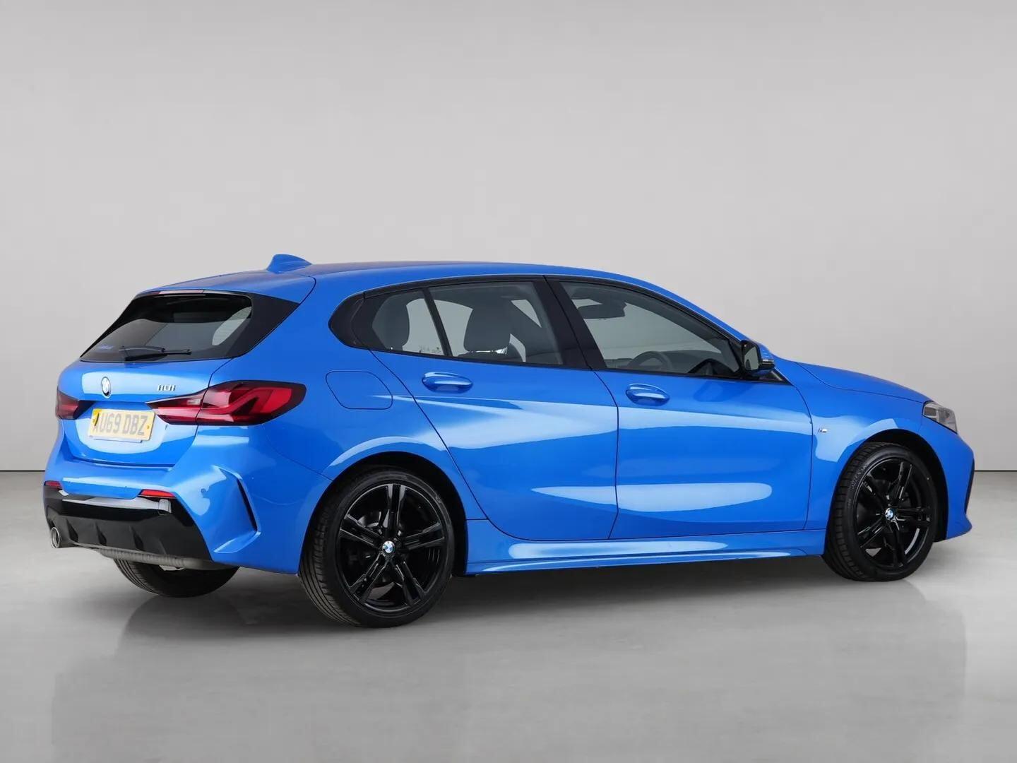 BMW 1 Series view 7