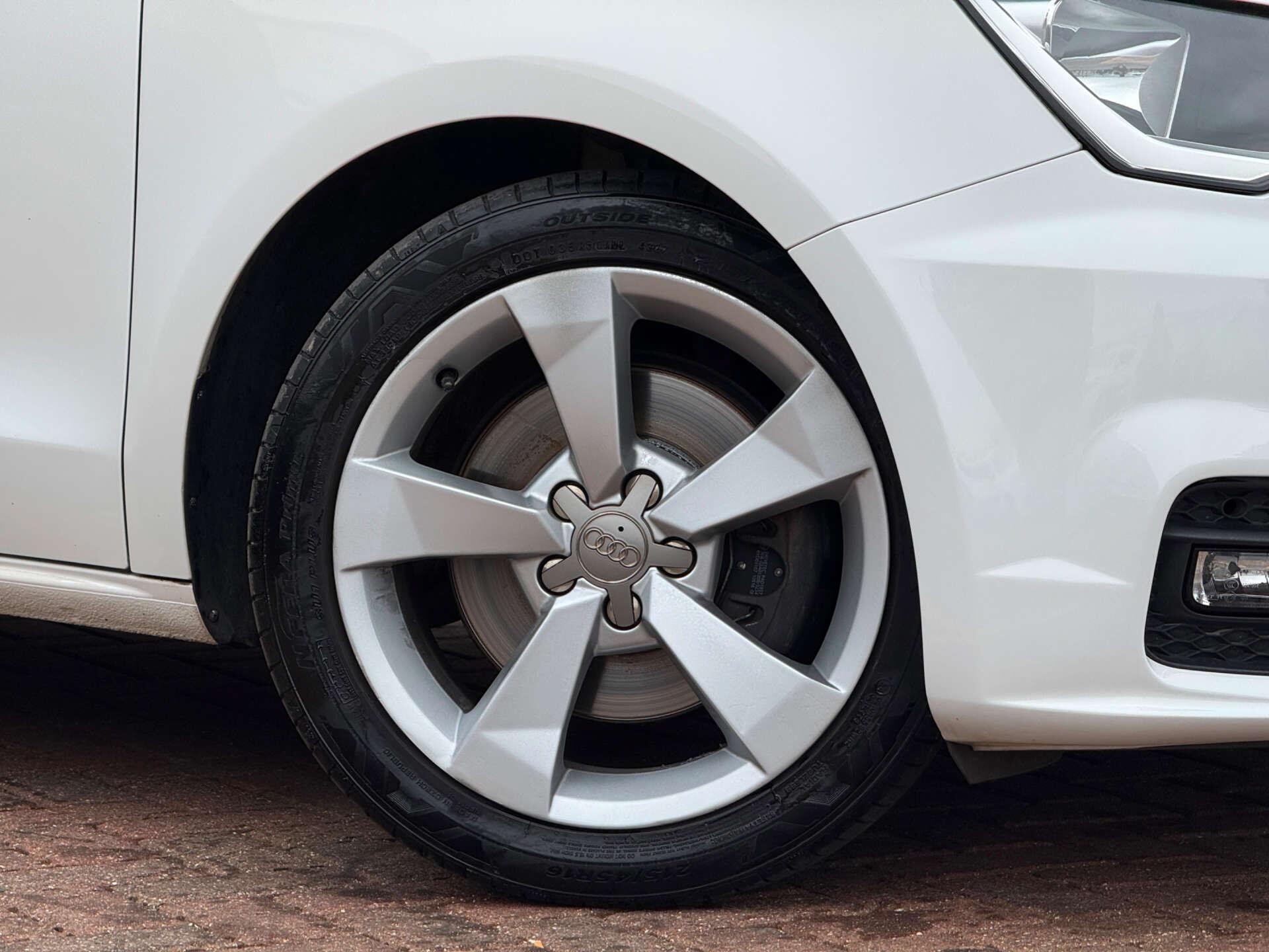 Audi A1 view 15