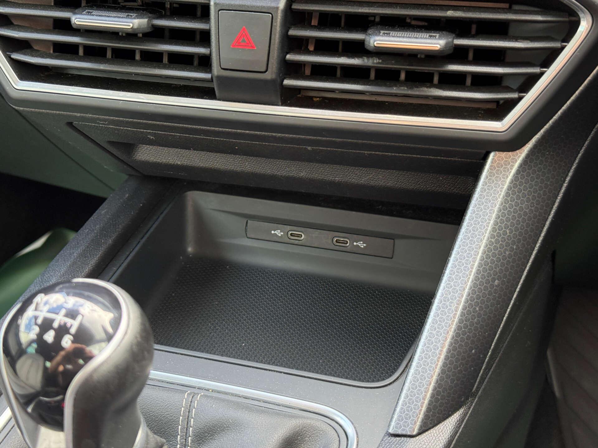 Seat Leon Leon view 17