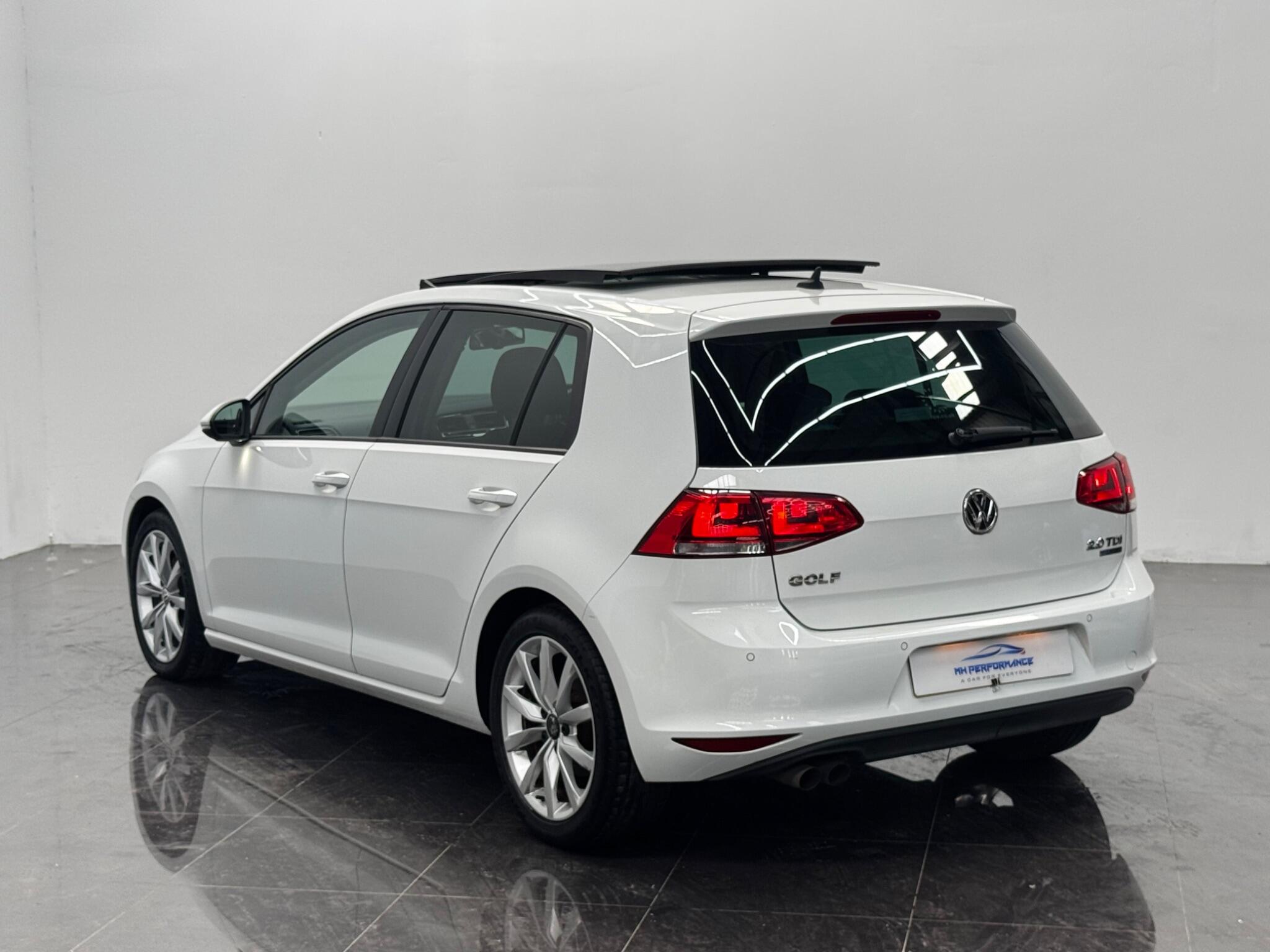 Volkswagen Golf view 7