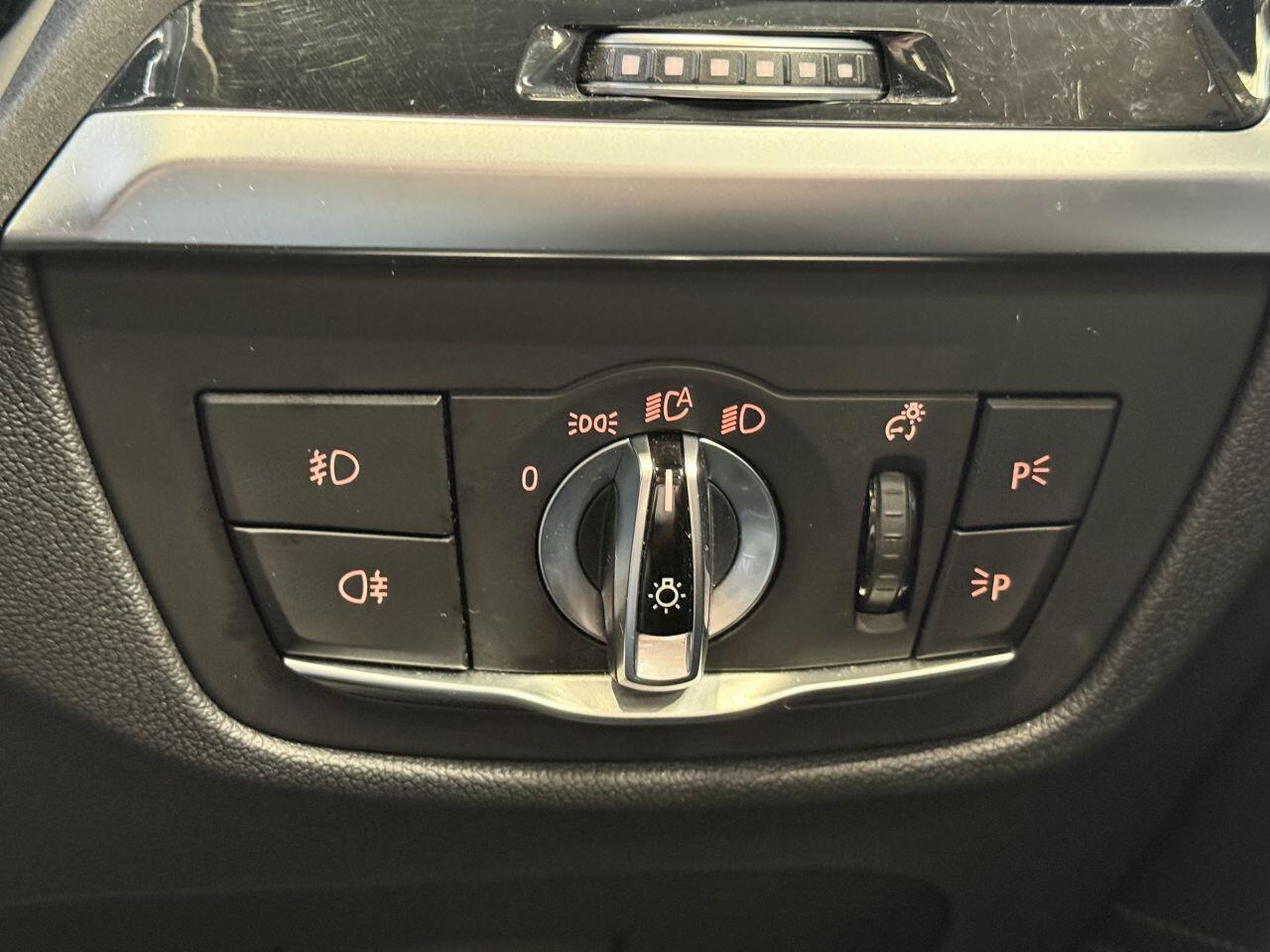 BMW X3 view 45
