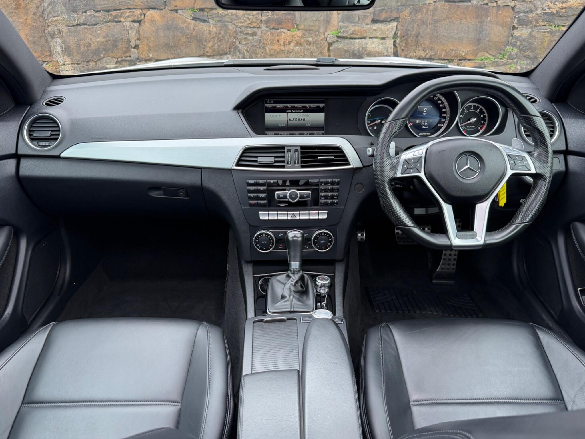 Mercedes-Benz C-Class view 13