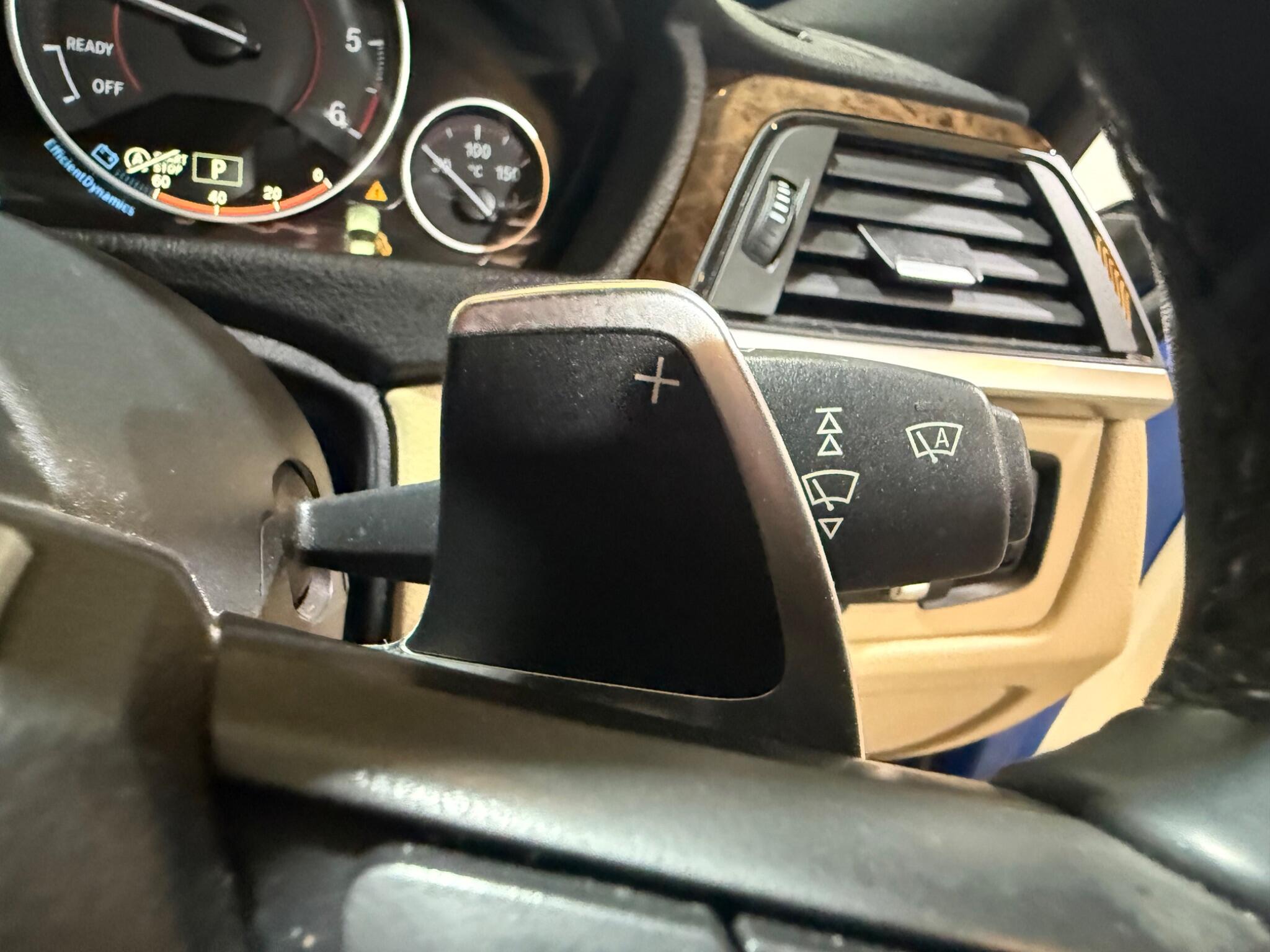 BMW 3 Series view 34