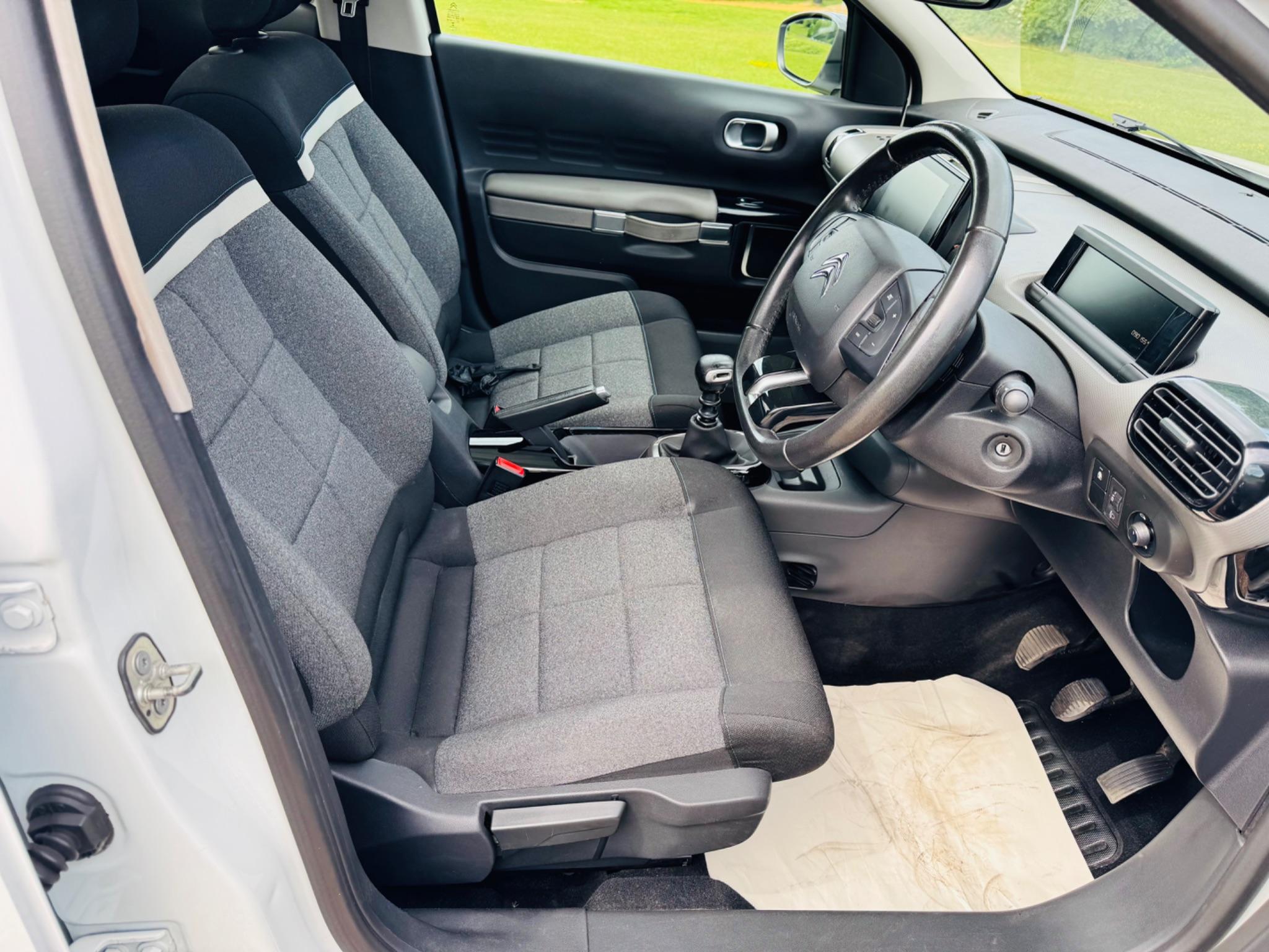 2019 Citroen C4 Cactus 1.2 PureTech Flair Euro 6 (s/s) 5dr • 90,000 miles image 16