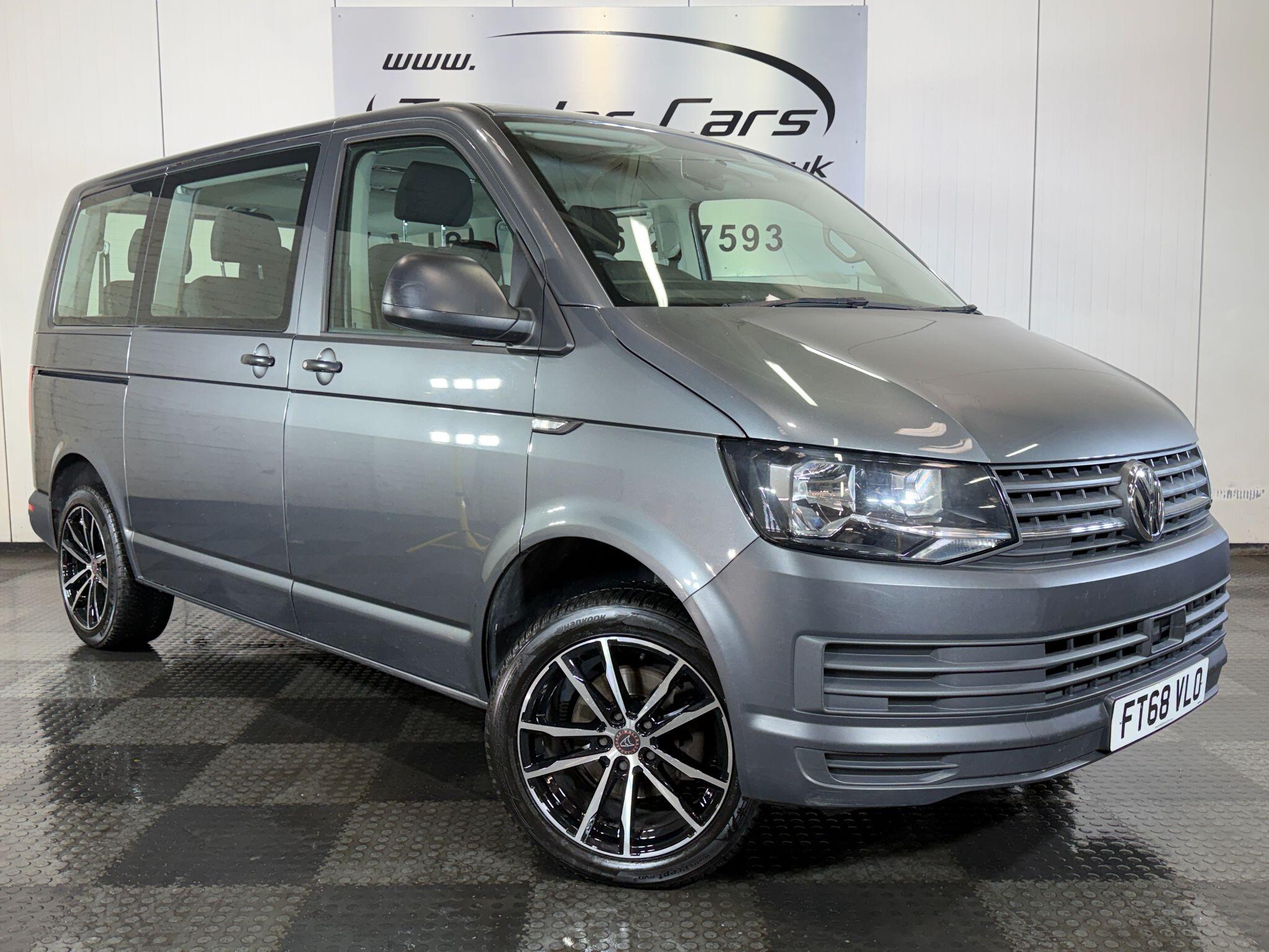 Volkswagen Transporter view 2