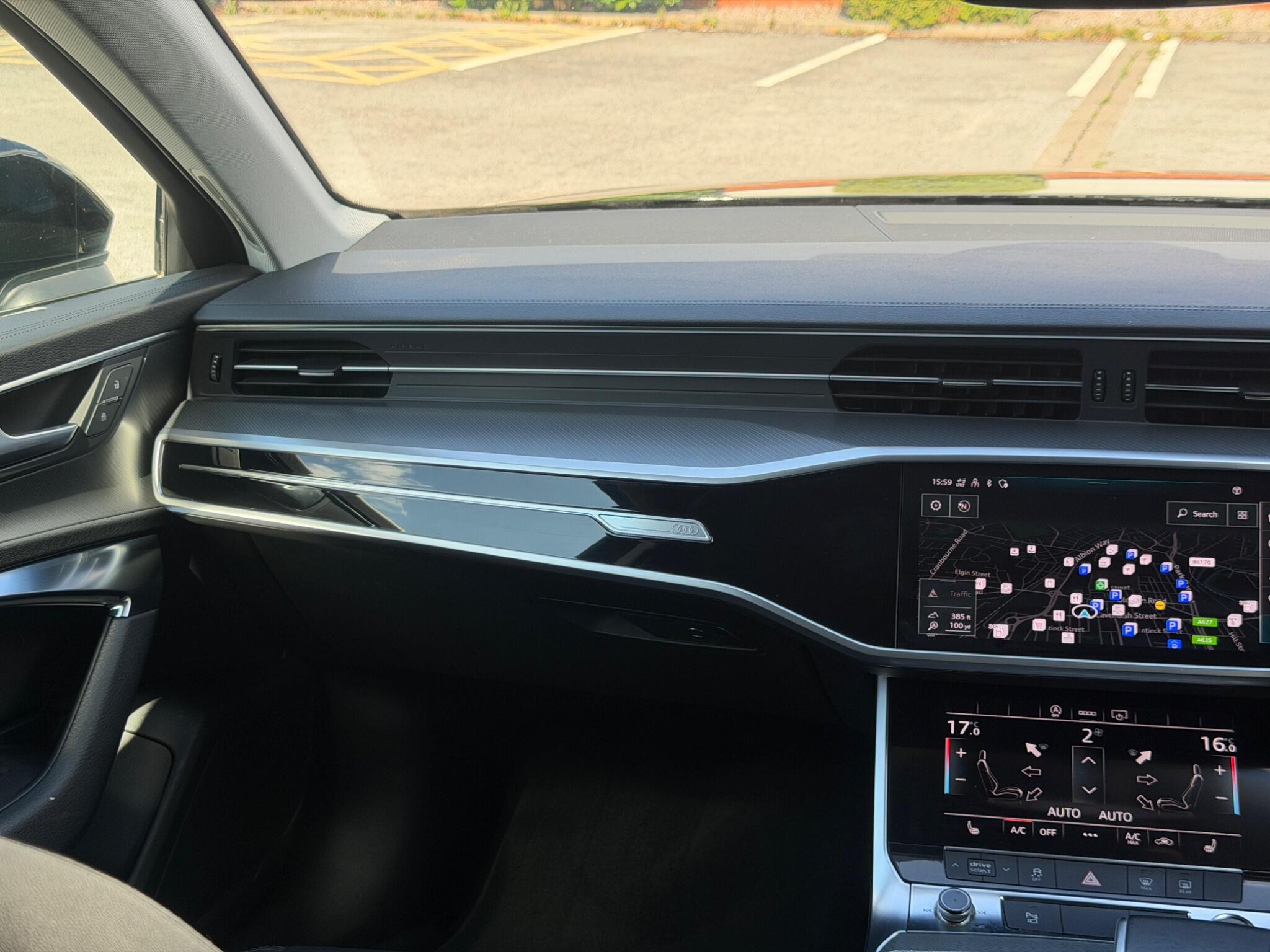 Audi A6 Saloon view 39