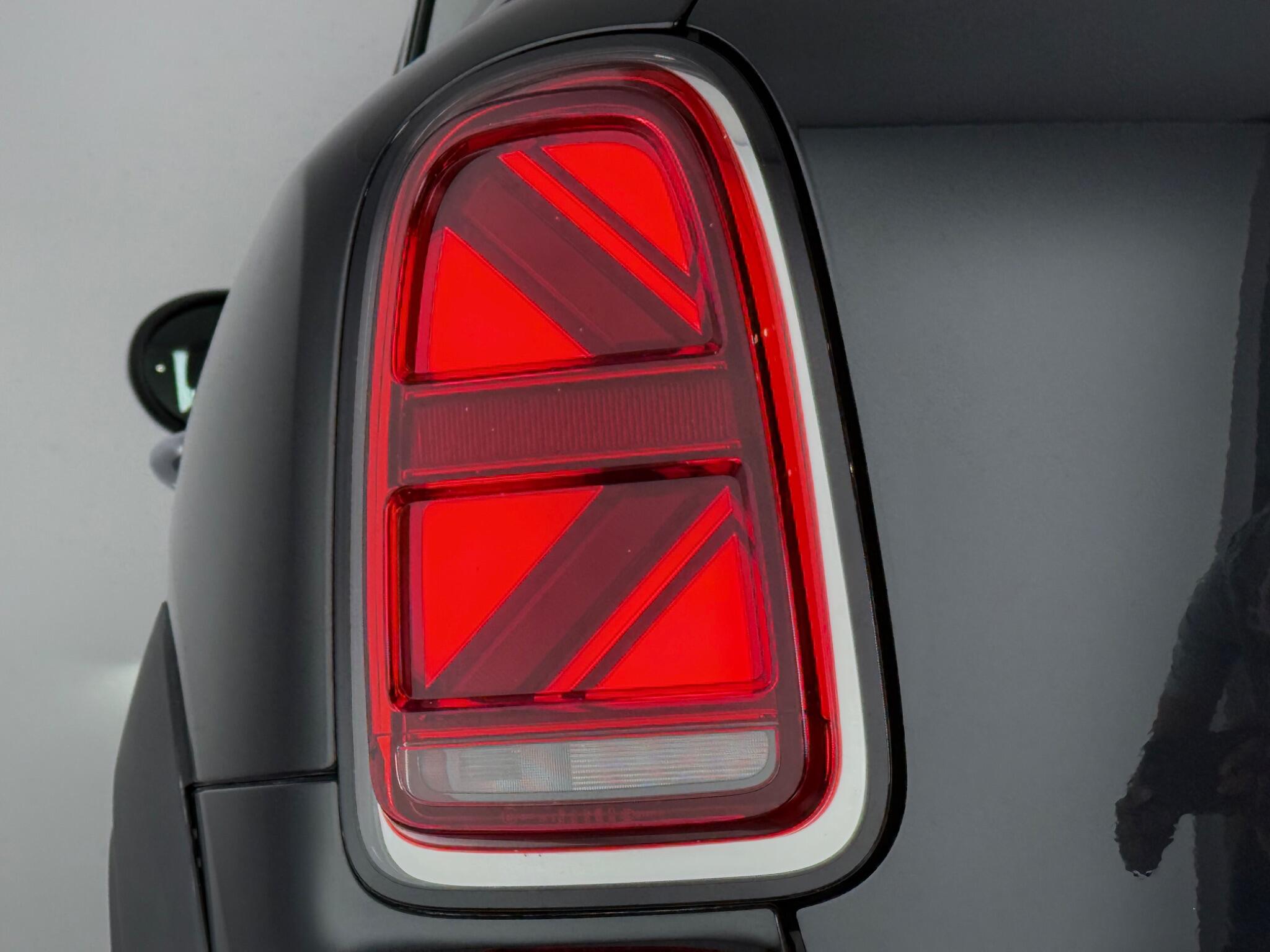 Mini Countryman view 10