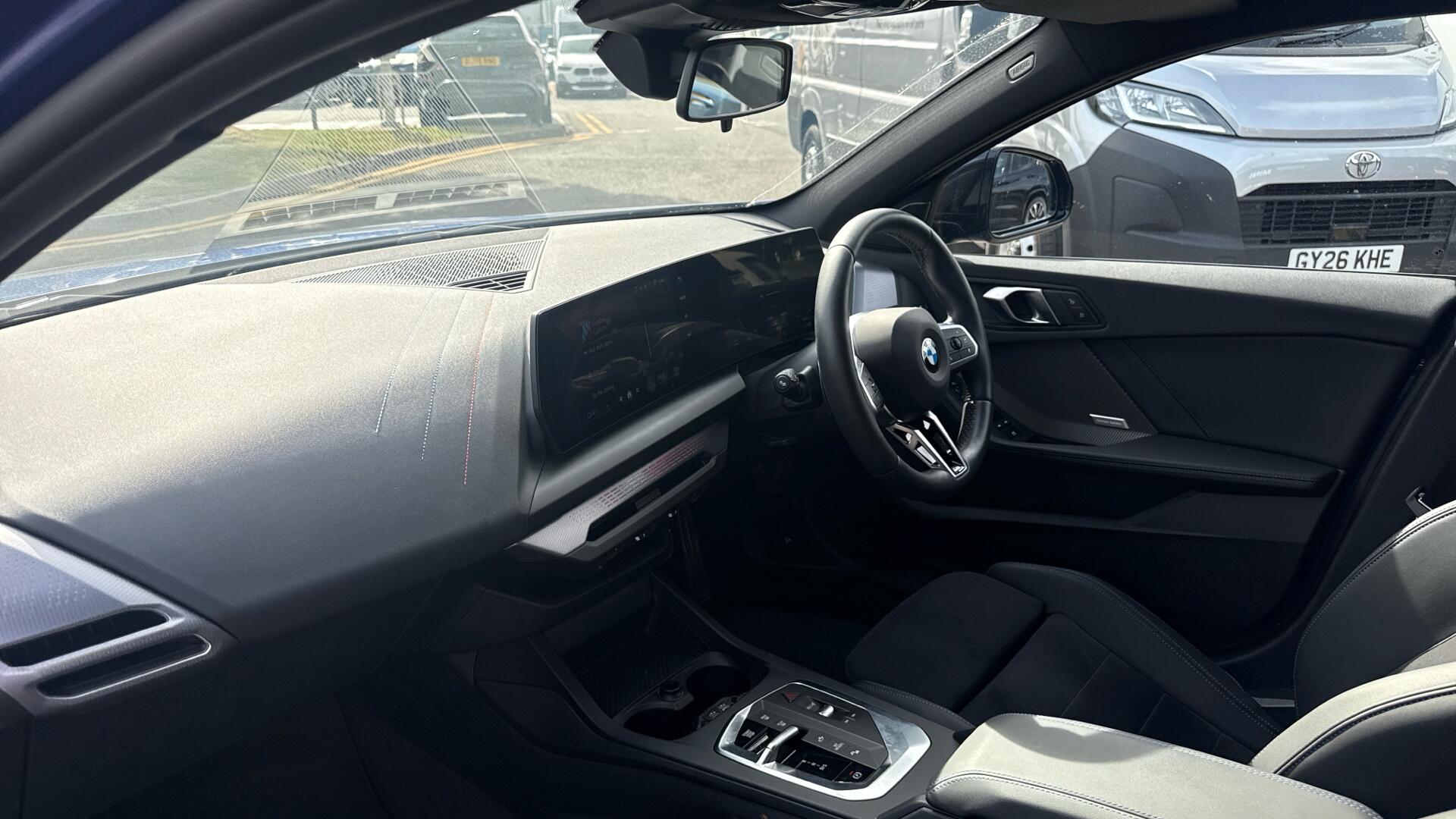 BMW 1 Series view 7