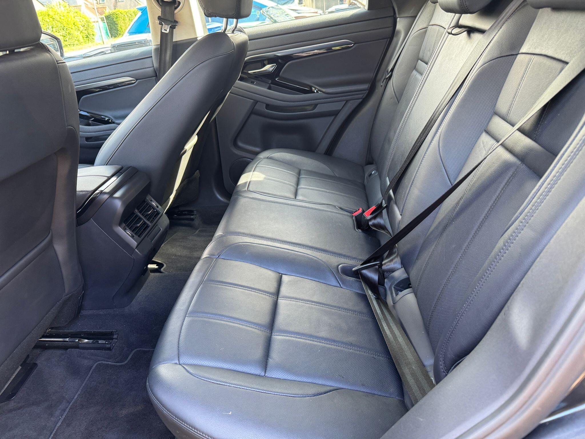 Land Rover Range Rover Evoque view 18